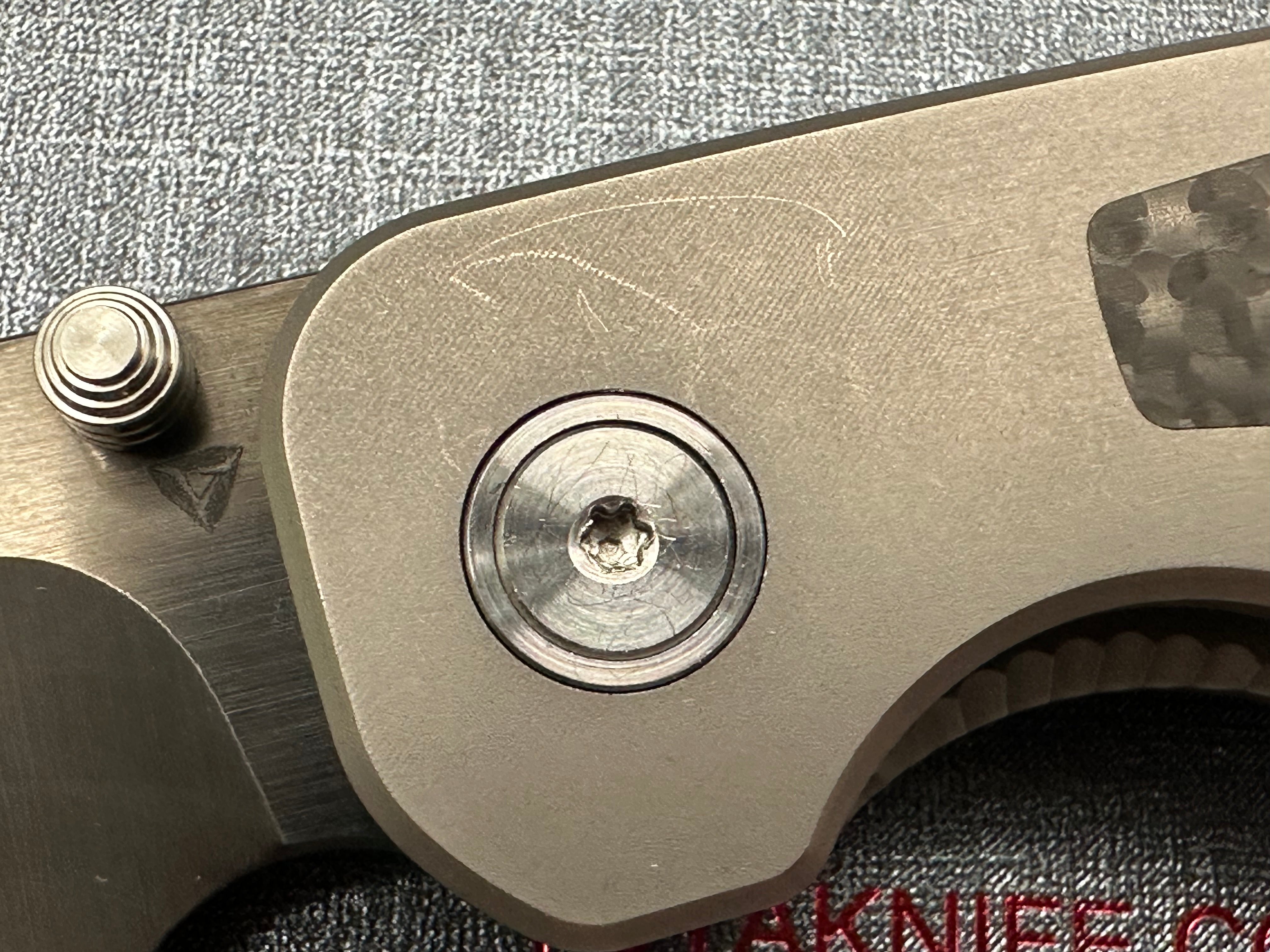 Tuya Wrath V2 M390 blade Ti/Cf scales