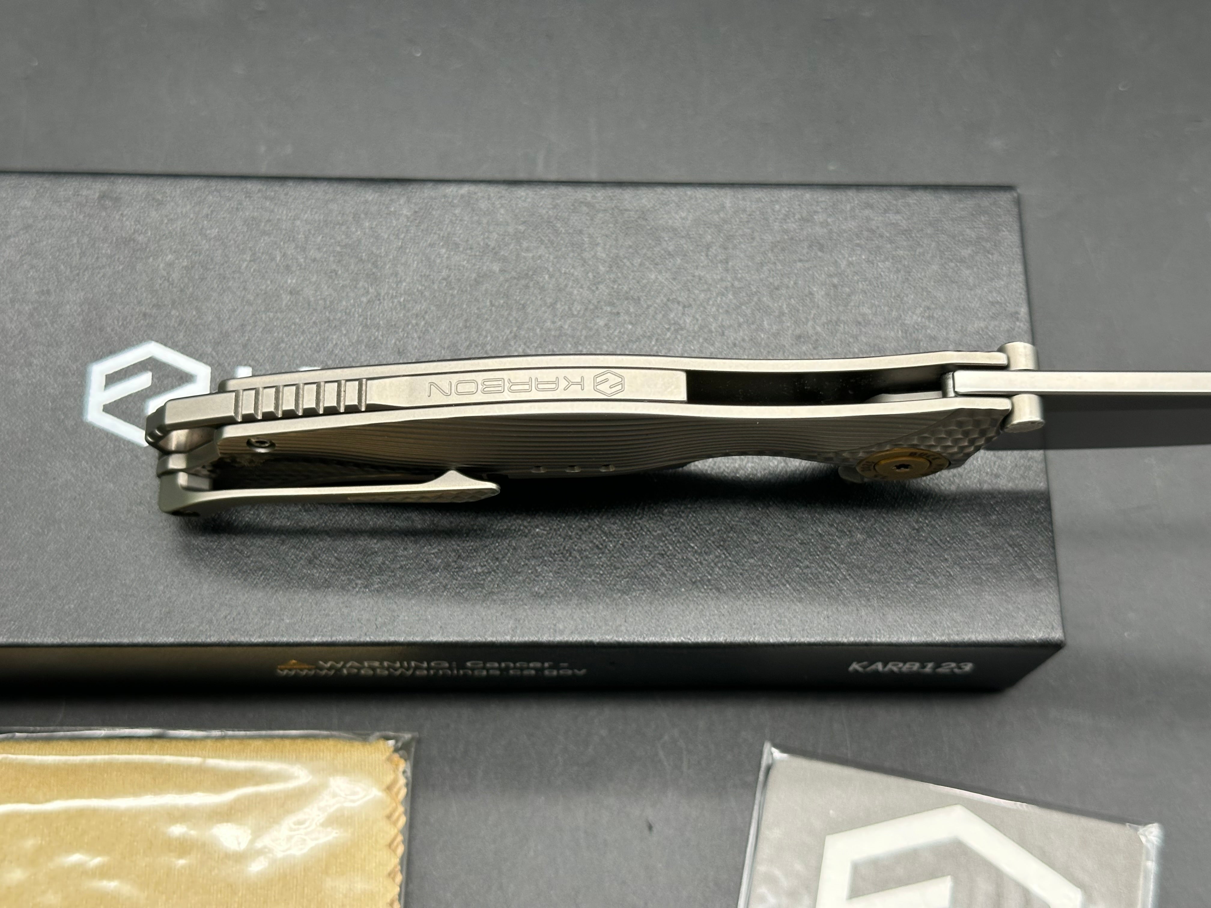 Karbon / Rike Mini Buckhorn m390 blade TI scales