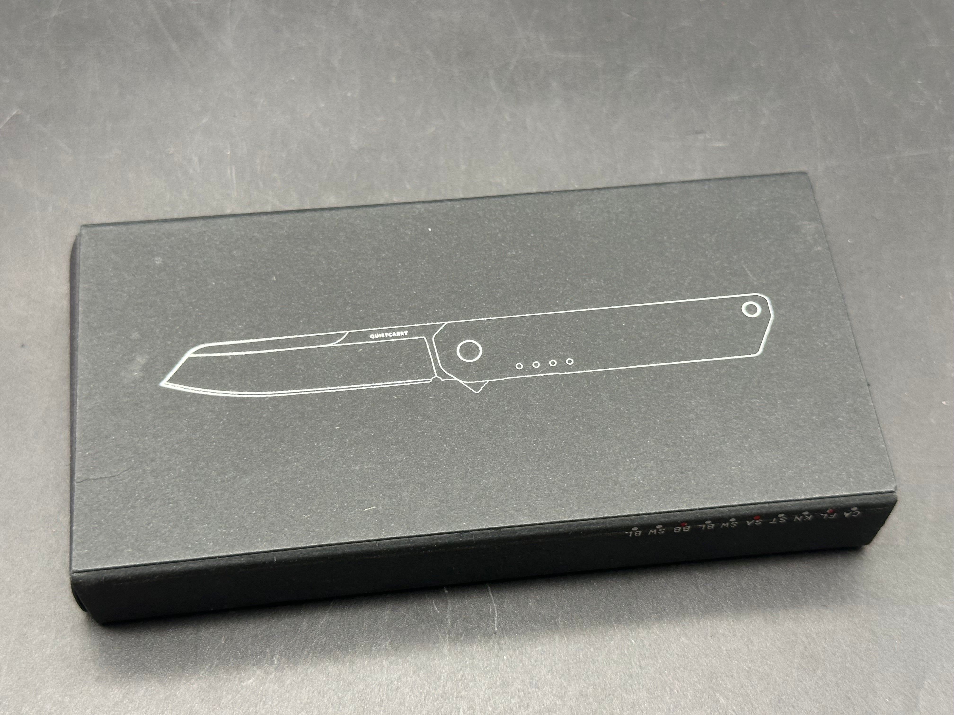 Quiet carry iQ elmax blade