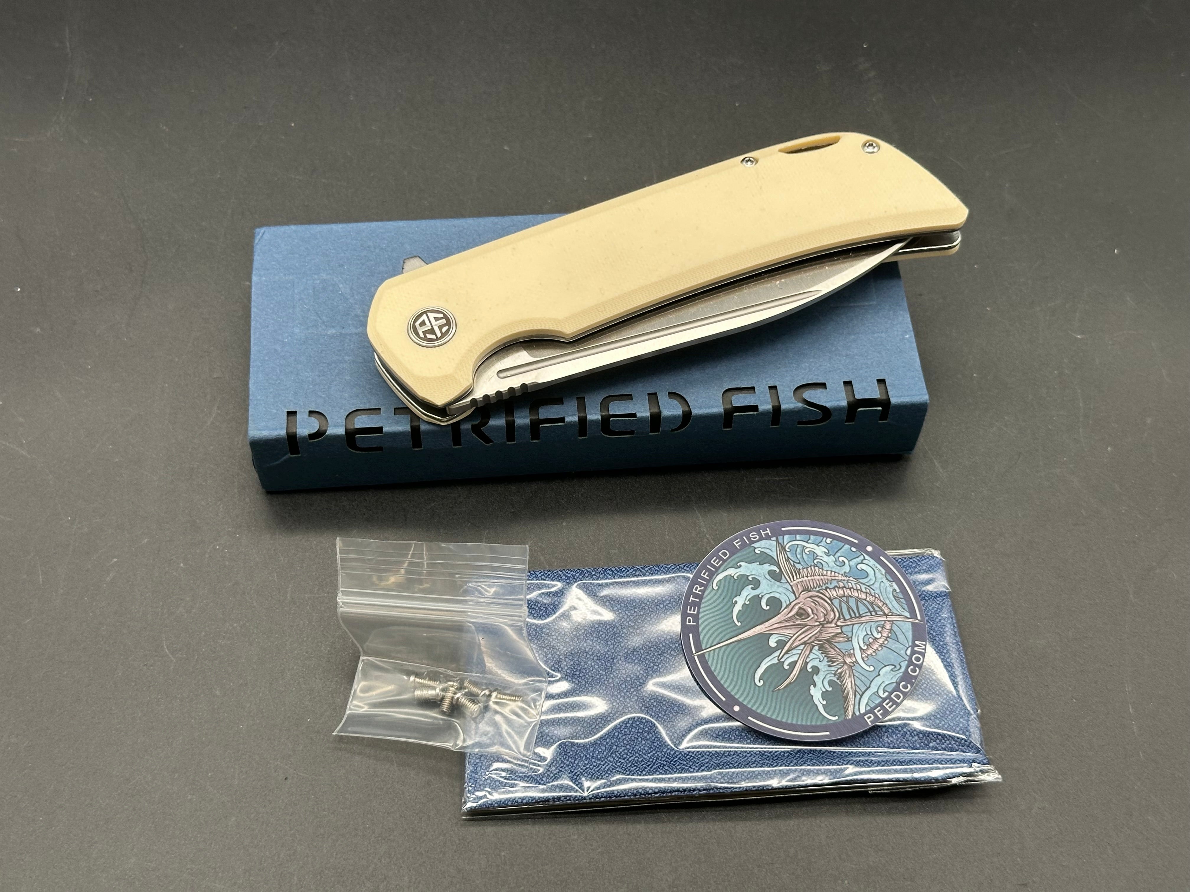 Petrified Fish PFB05 Tunny , 3.86" 14C28N Steel Blade, G10