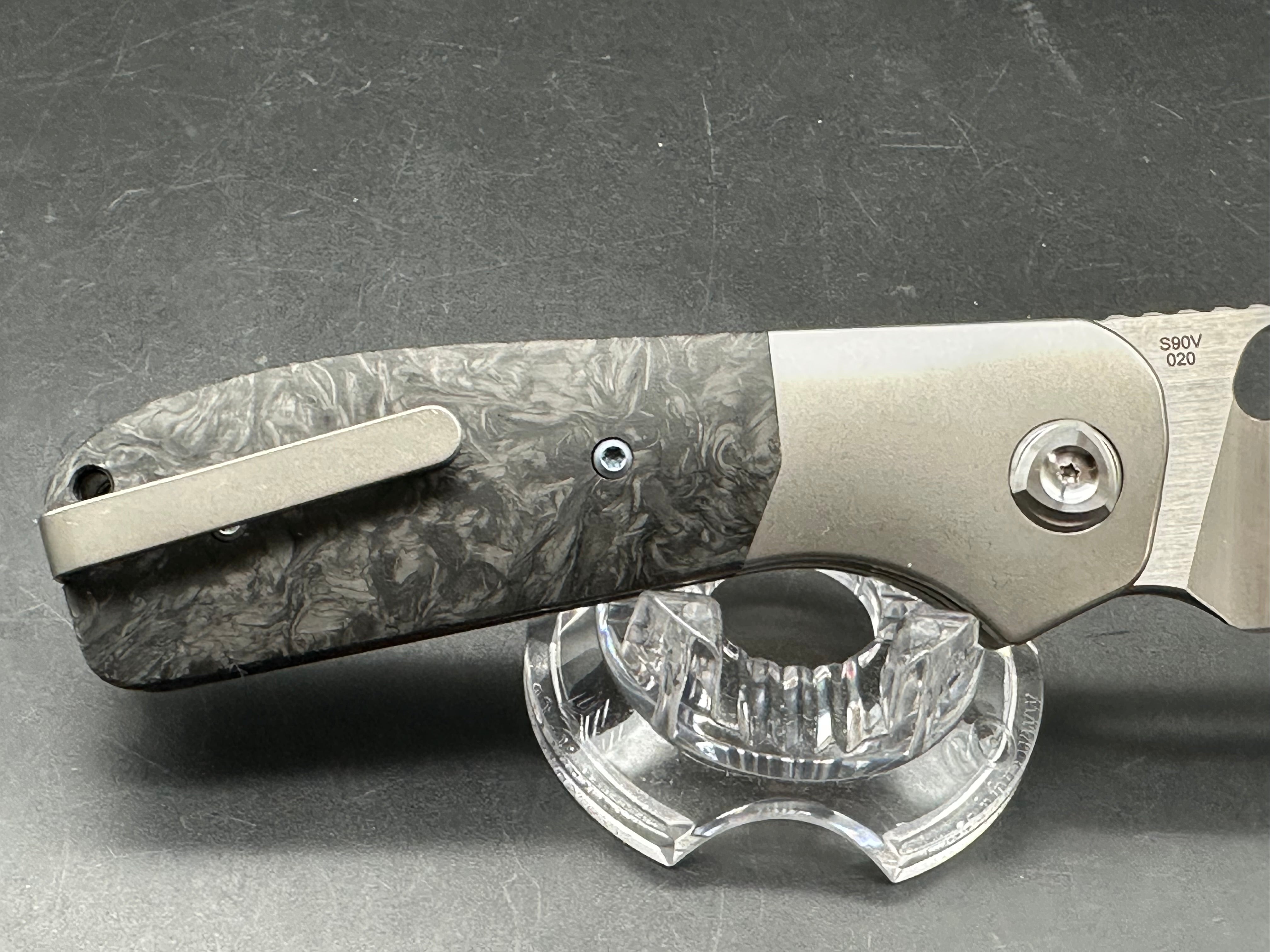 Liong Mah Field Duty 3.5 #20 titanium/CF handle with S90V blade
