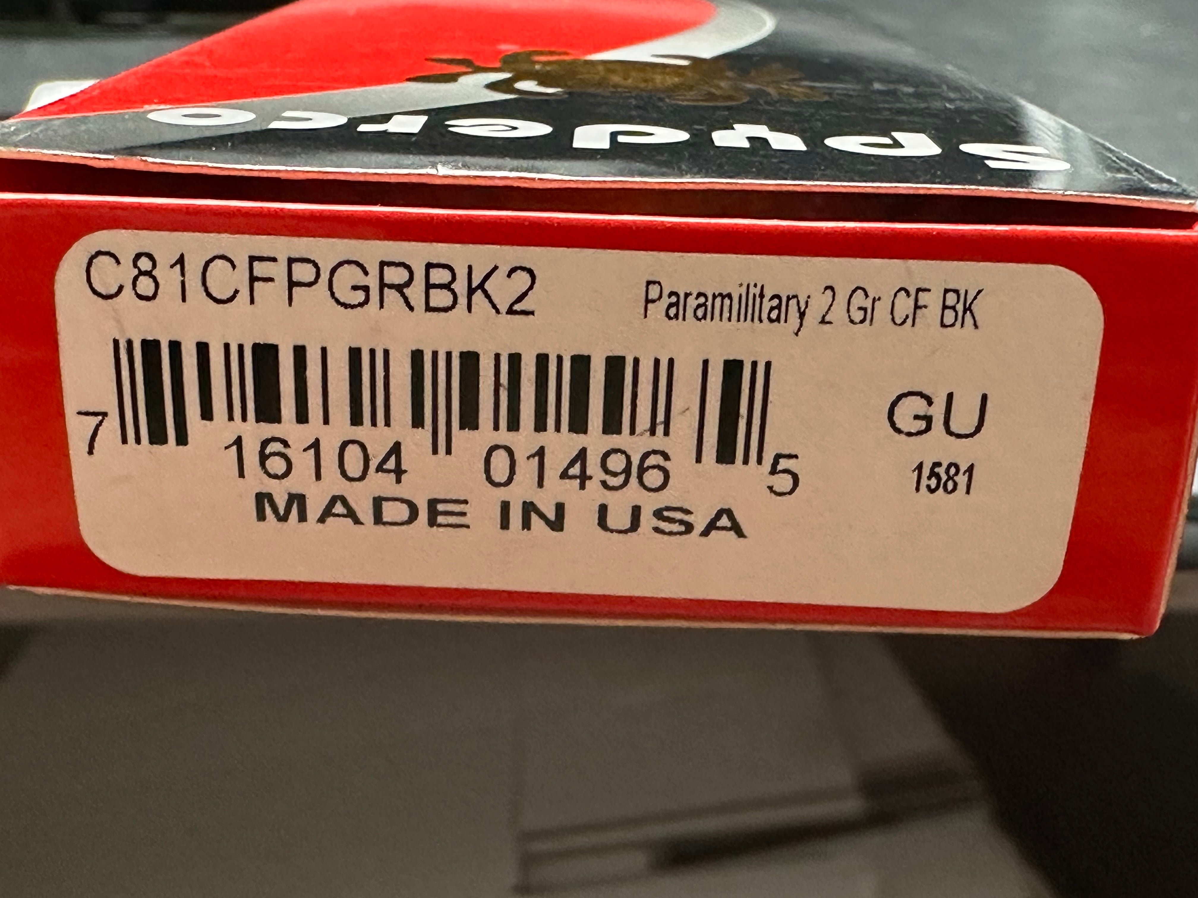 Spyderco Paramilitary 2 (SMKW exclusive) Jungle Wear Green Fat Carbon Fiber scales black blade of CPM-M4