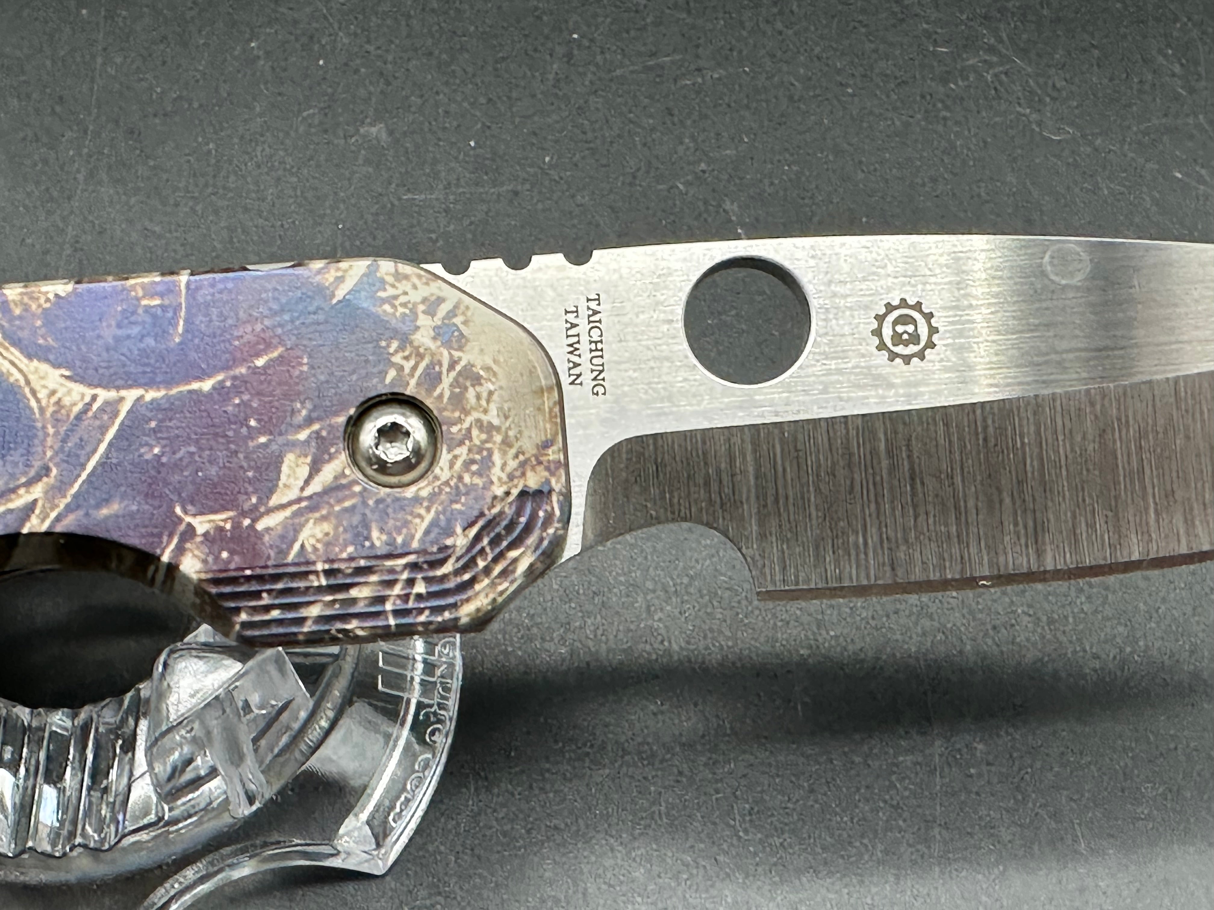 Spyderco Smock Metonboss Star Wars Titanium Scales