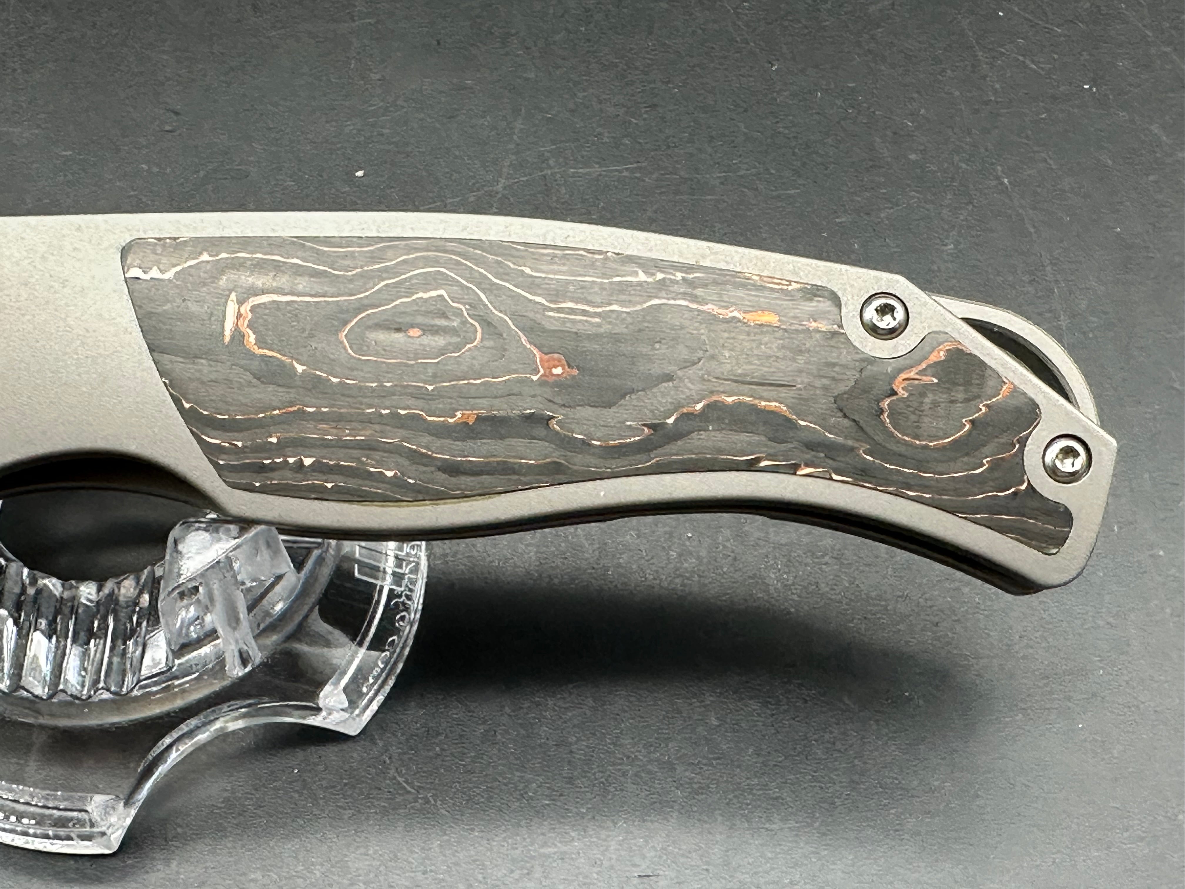 TUYA ENVY V4 FOLDING KNIFE Ti/Copper/CF HANDLE S90V PLAIN EDGE