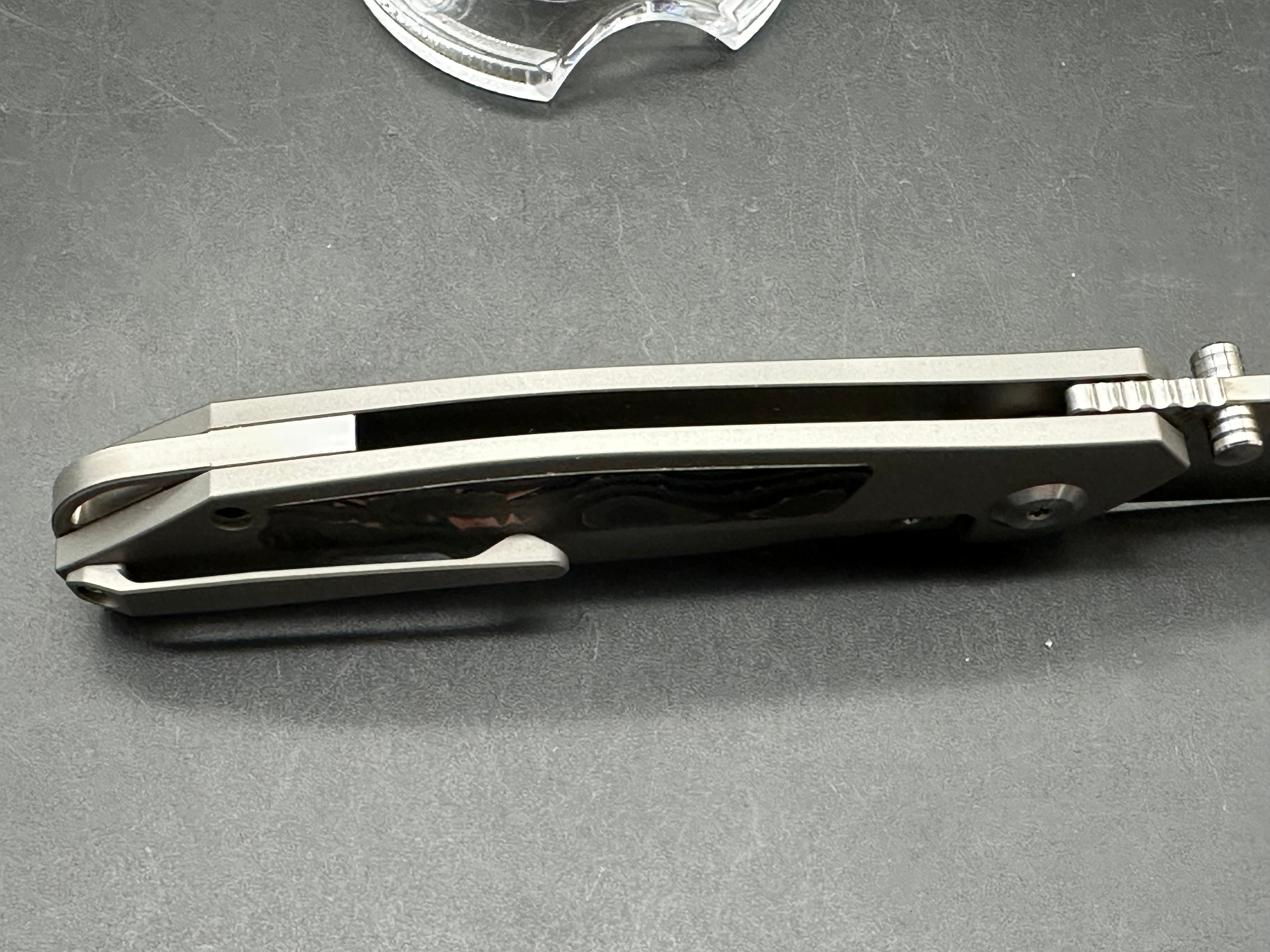 TUYA ENVY V4 FOLDING KNIFE Ti/Copper/CF HANDLE S90V PLAIN EDGE