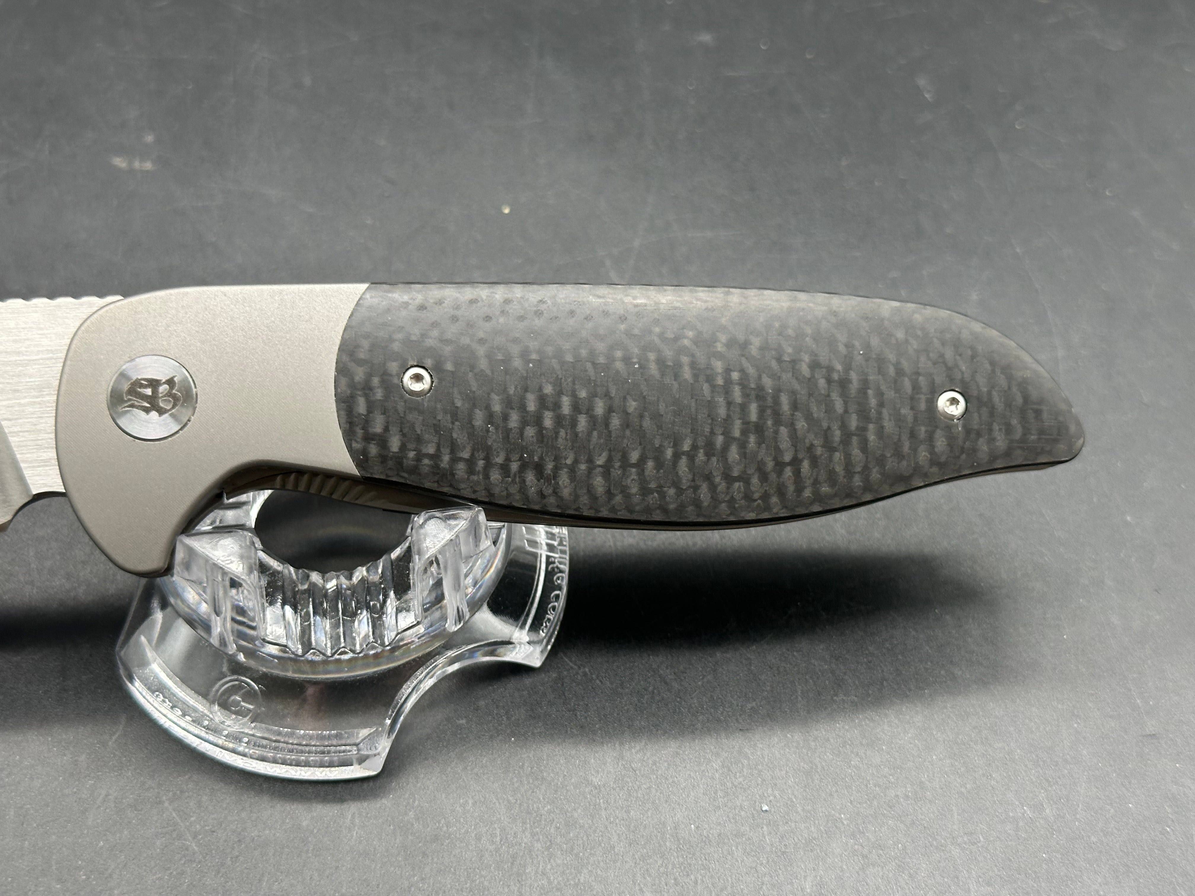TUYA CALADAN FOLDING KNIFE TI/CARBON FIBER HANDLE S90V SPEAR POINT PLAIN EDGE SATIN FINISH