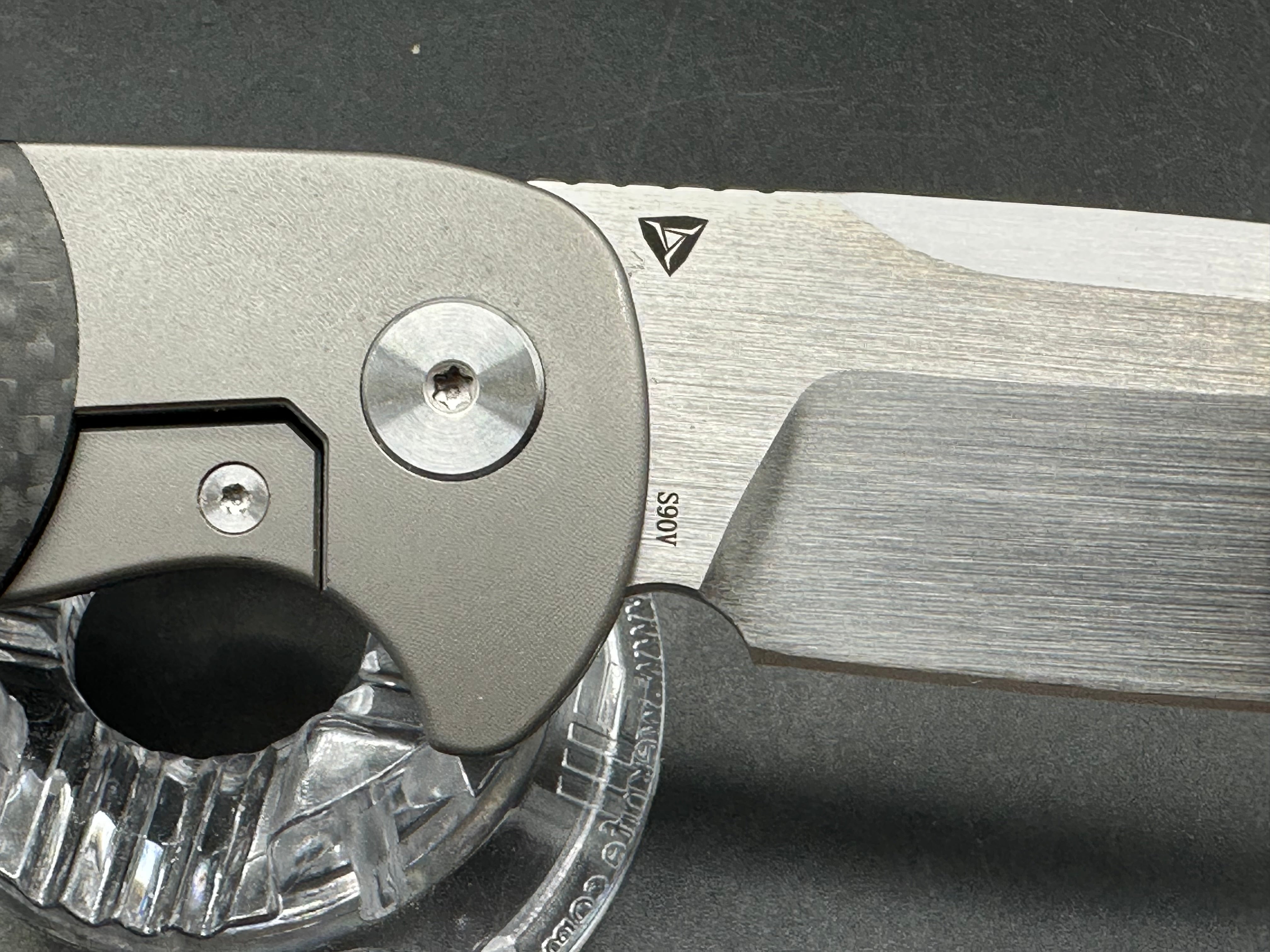 TUYA CALADAN FOLDING KNIFE TI/CARBON FIBER HANDLE S90V SPEAR POINT PLAIN EDGE SATIN FINISH