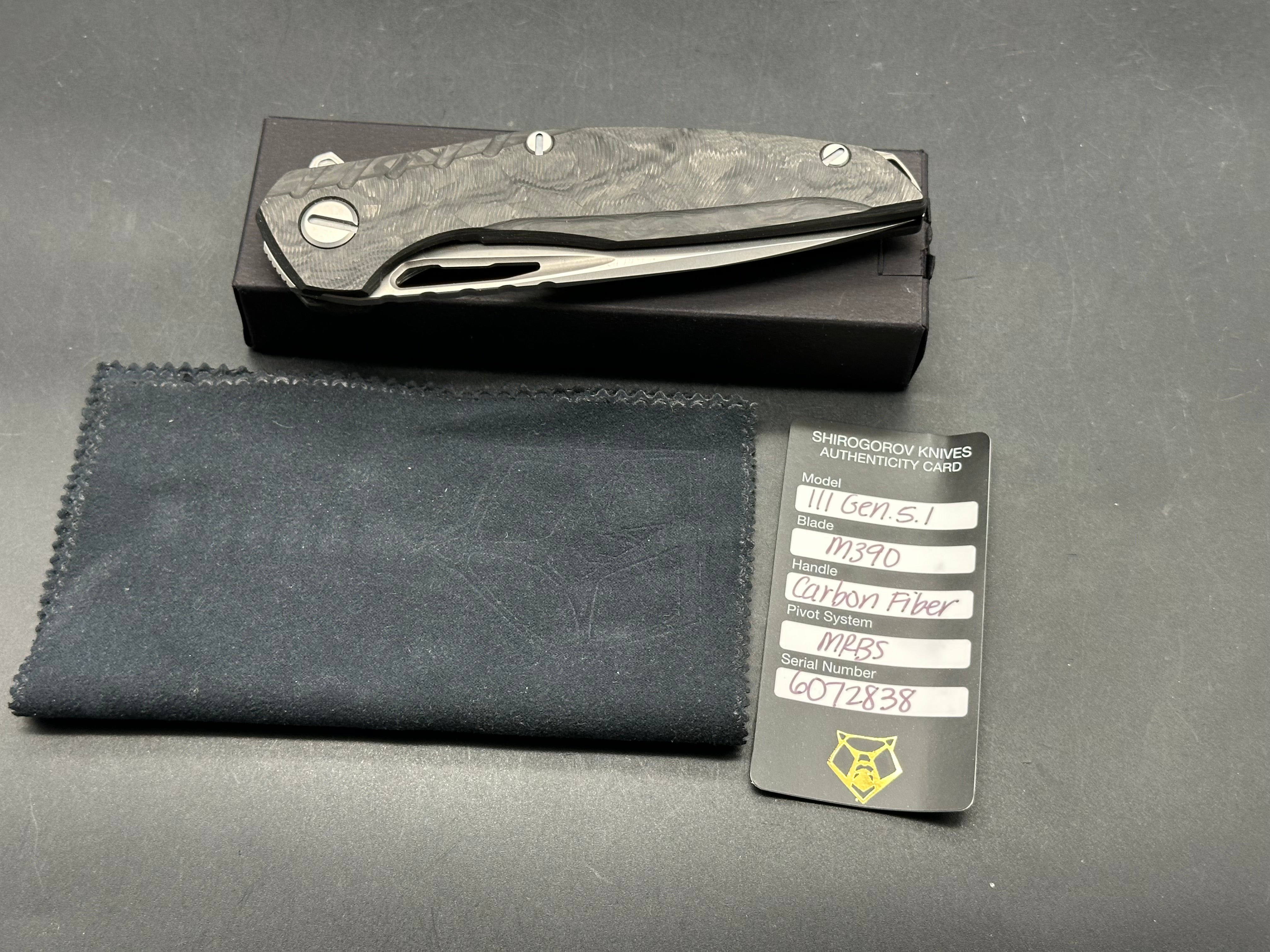 Shirogorov 111 GEN 5.1 – M390 BLADE – MARBLE CARBON FIBER HANDLE – MRBS