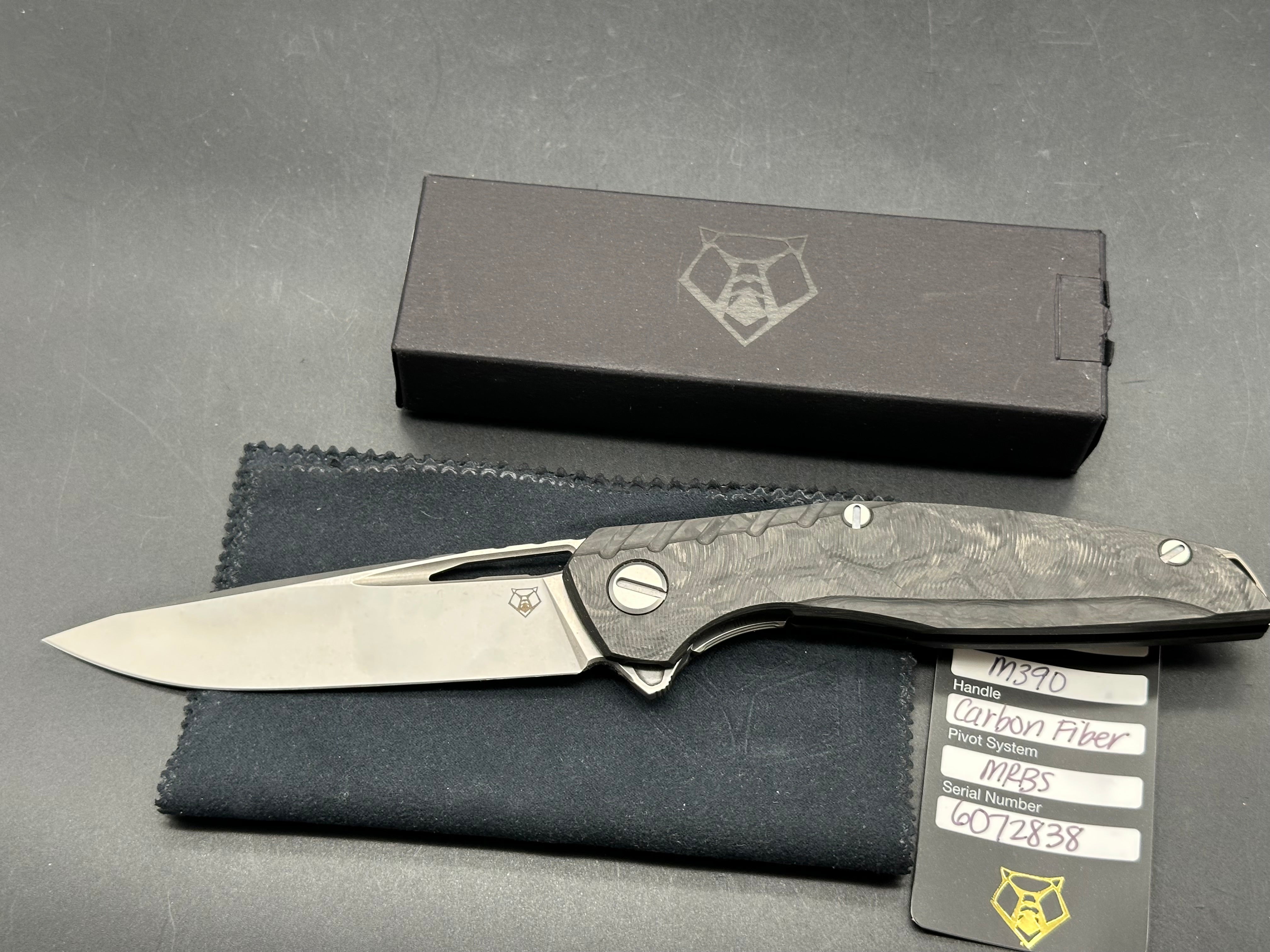 Shirogorov 111 GEN 5.1 – M390 BLADE – MARBLE CARBON FIBER HANDLE – MRBS