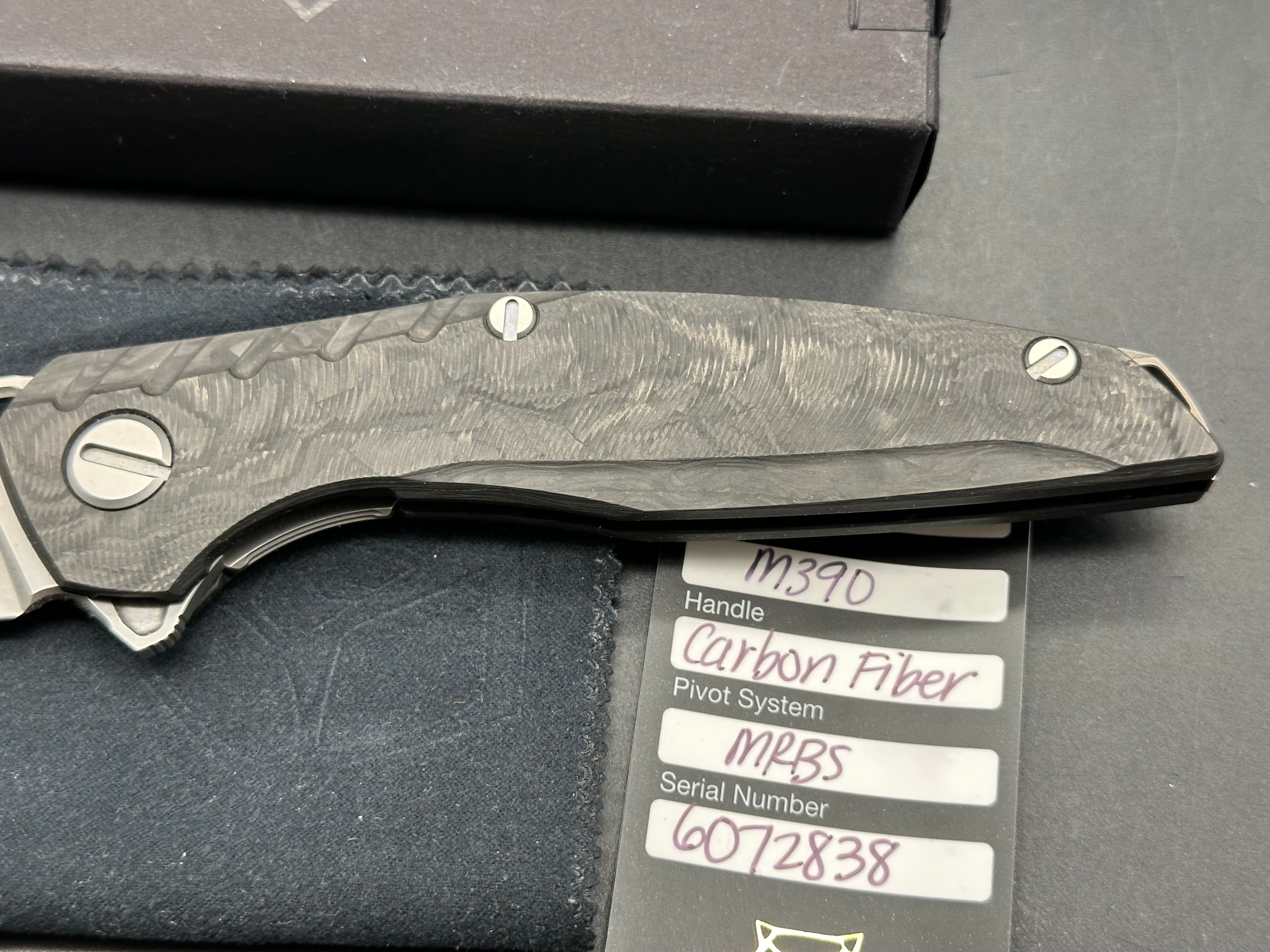 Shirogorov 111 GEN 5.1 – M390 BLADE – MARBLE CARBON FIBER HANDLE – MRBS