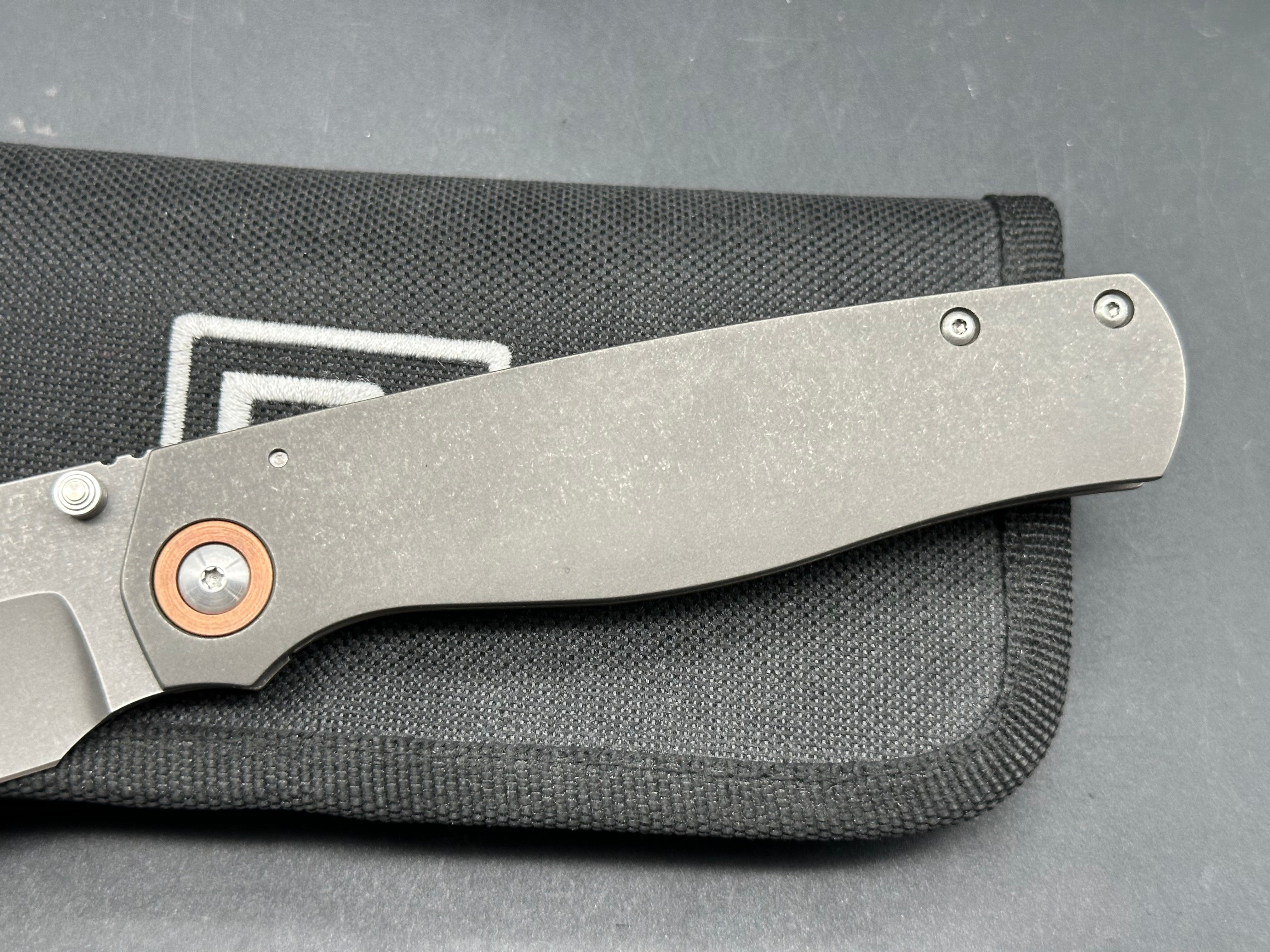 Ray Laconico Albatross bowie grind with copper pivot collars