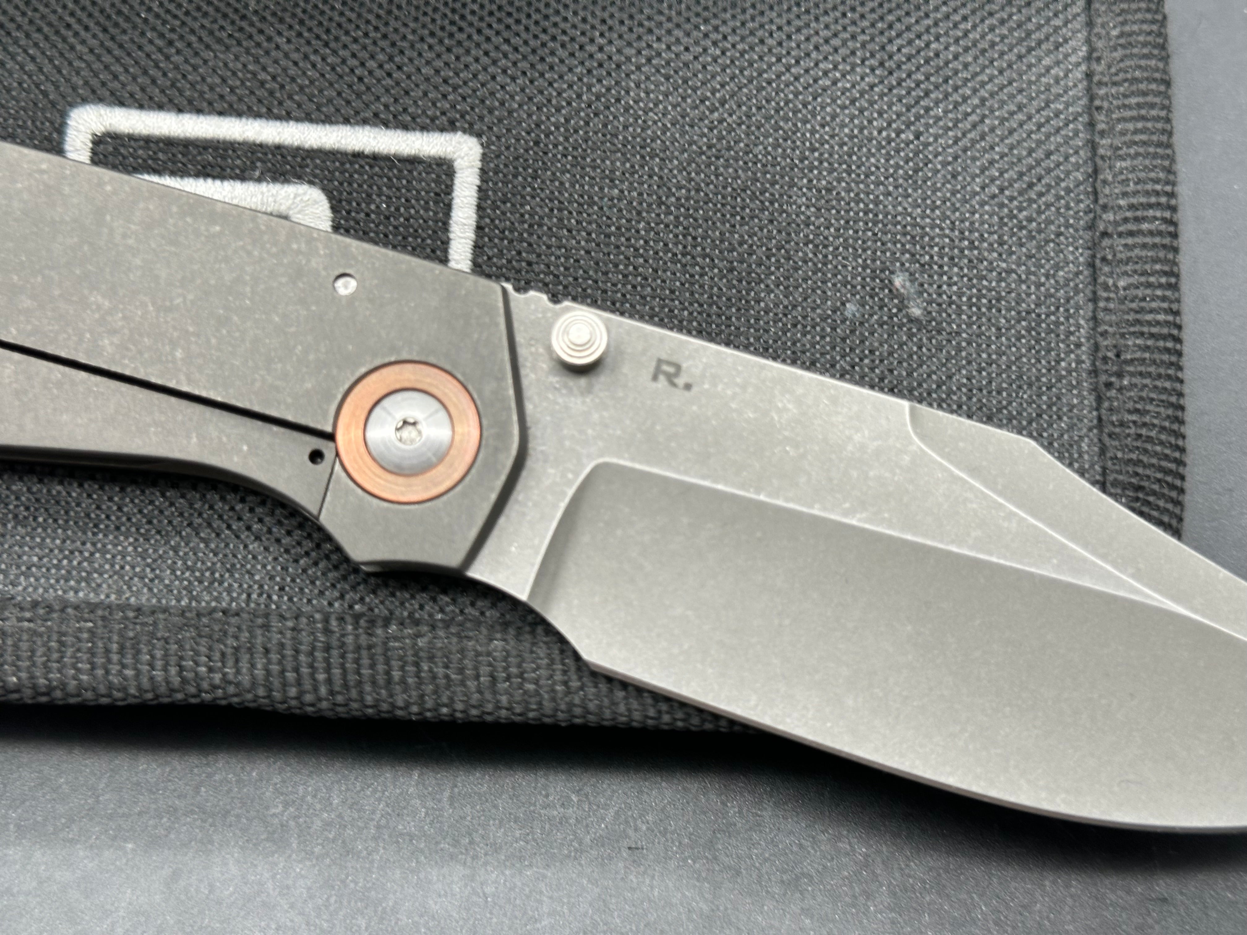 Ray Laconico Albatross bowie grind with copper pivot collars