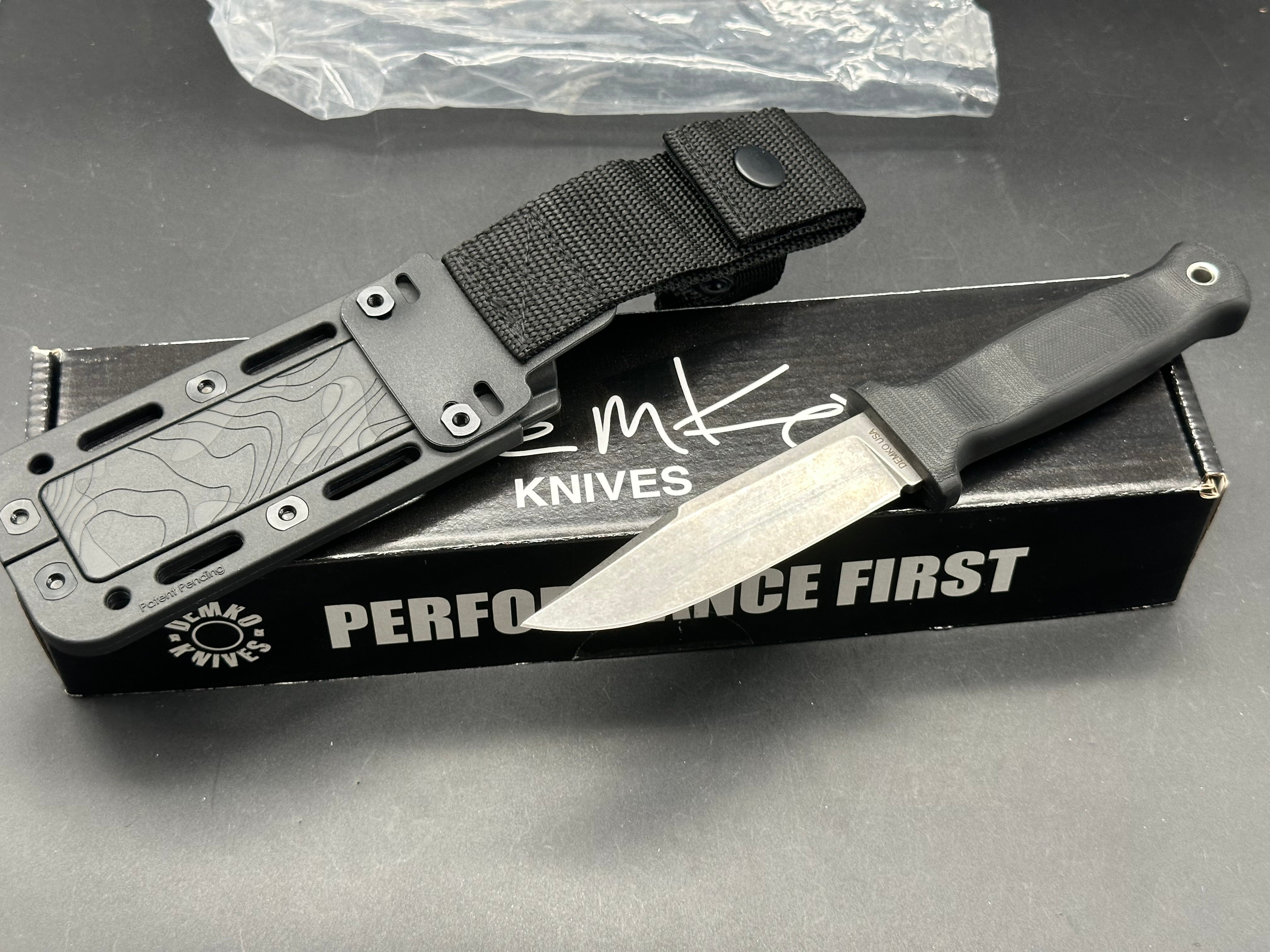 Demko Armiger 4 4.25" CPM-MagnaCut Black Rubber Handle