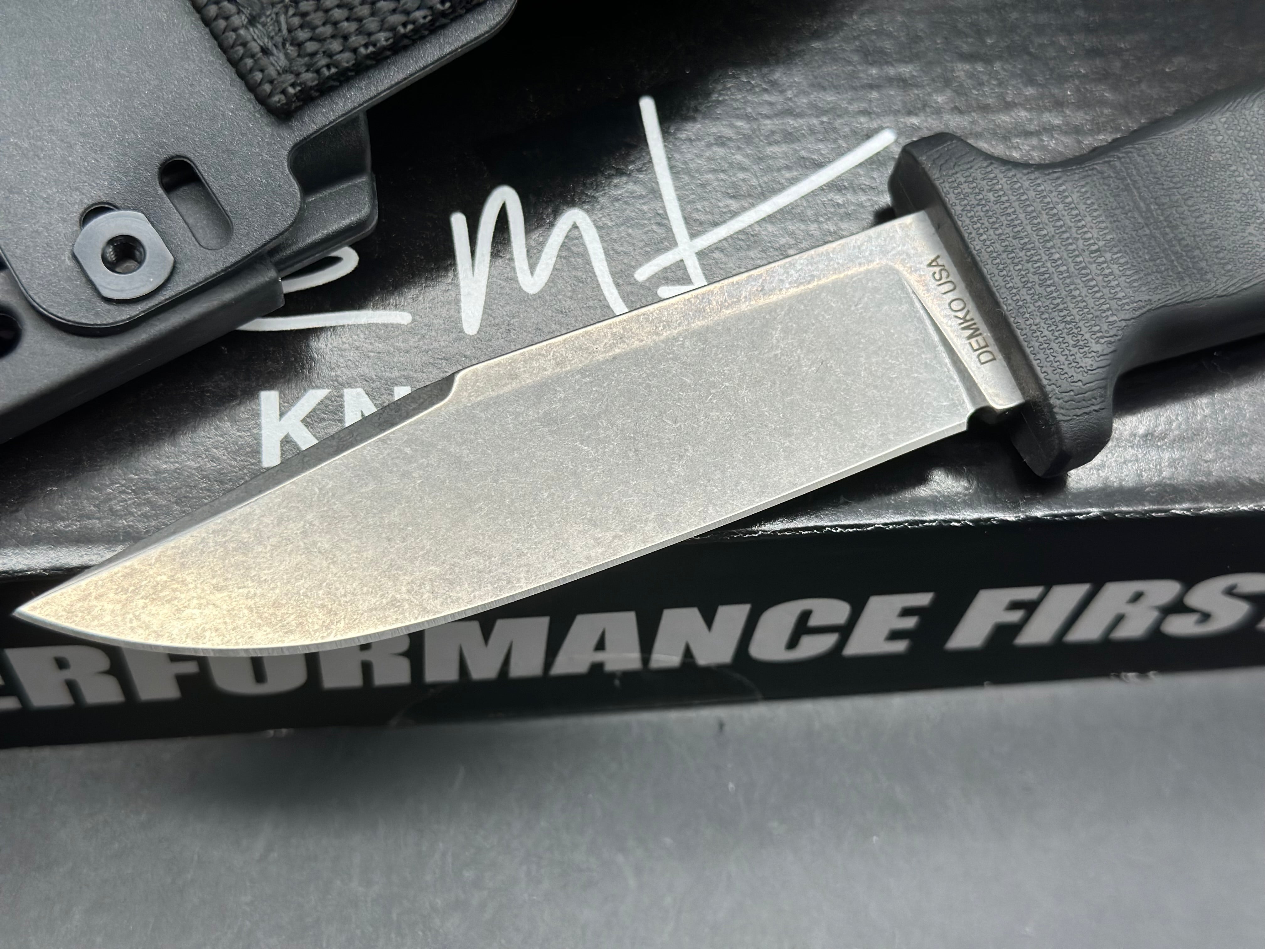 Demko Armiger 4 4.25" CPM-MagnaCut Black Rubber Handle