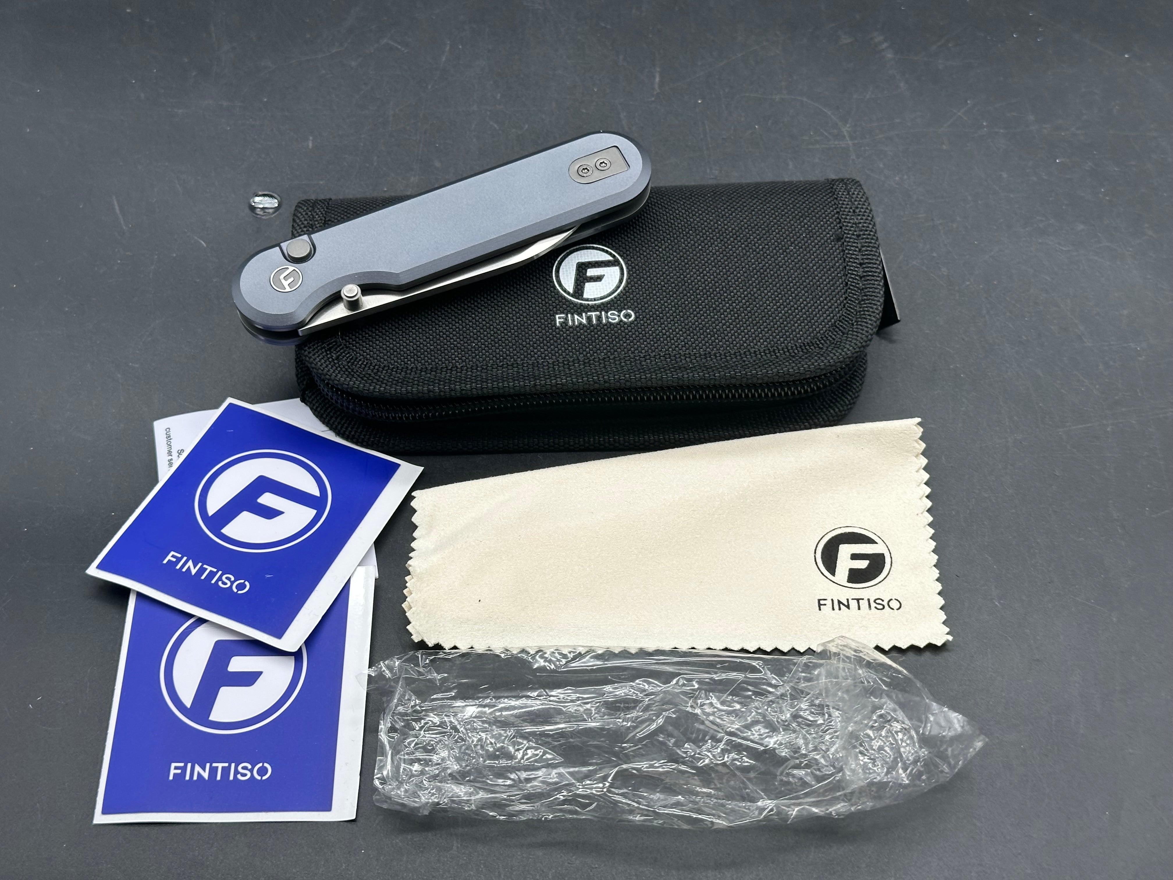 Fintiso Parrot, 3" 14C28N Satin Sheepsfoot Blade with Blue-Gray Anodized Aluminum Scales