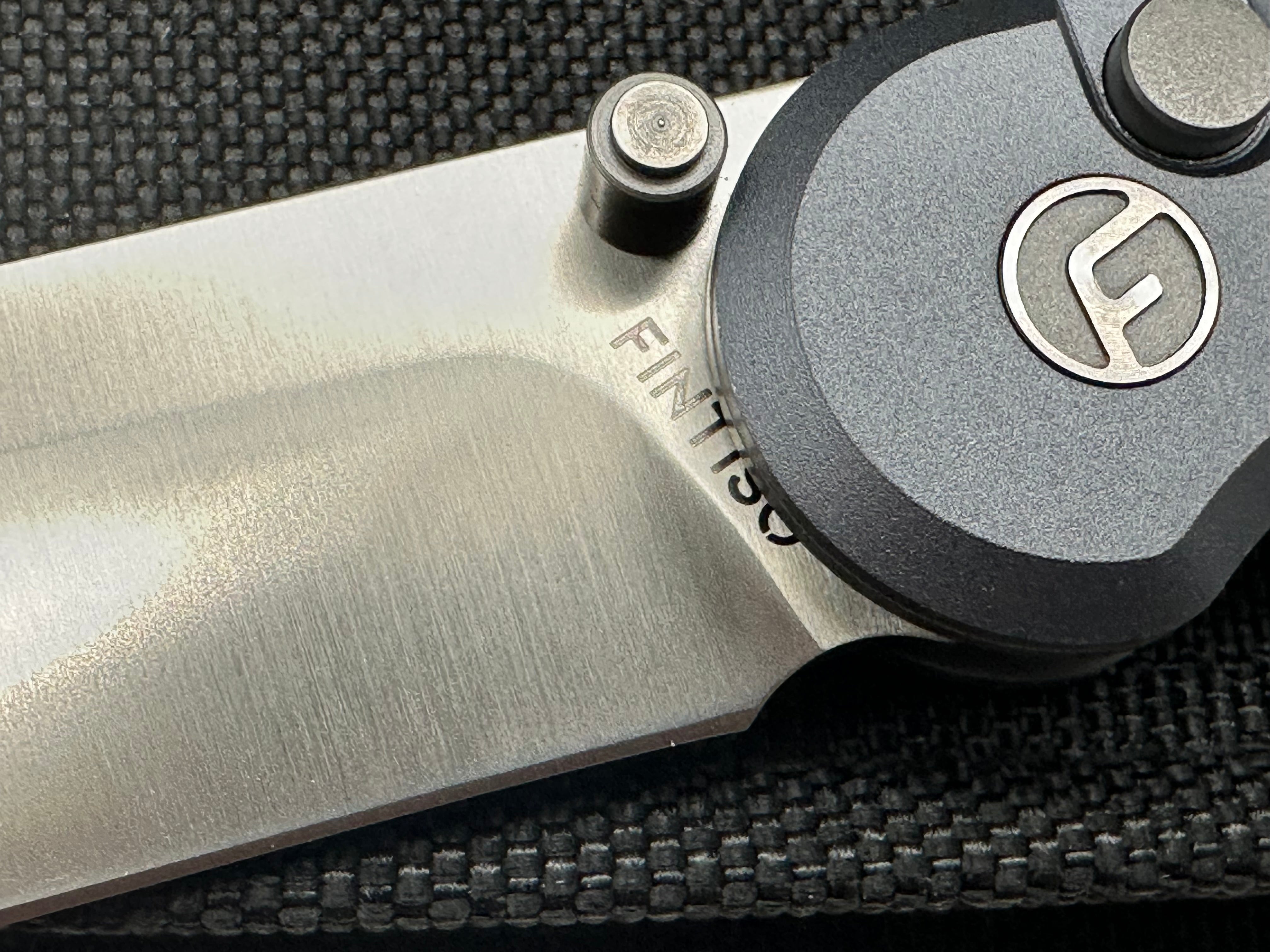 Fintiso Parrot, 3" 14C28N Satin Sheepsfoot Blade with Blue-Gray Anodized Aluminum Scales