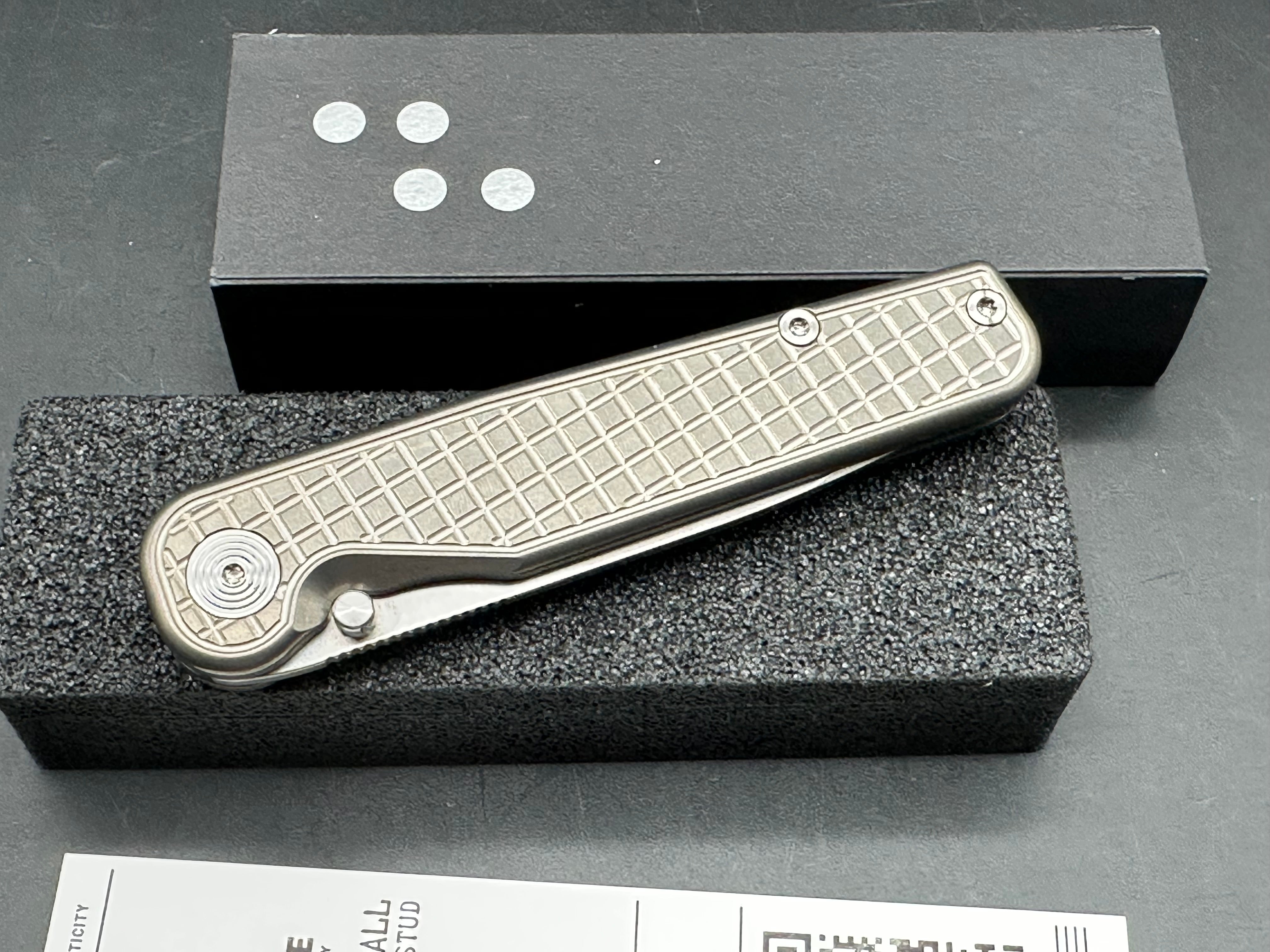 Tactile Rockwall Folder - Darkwash Monkey Edge FRAG Pattern