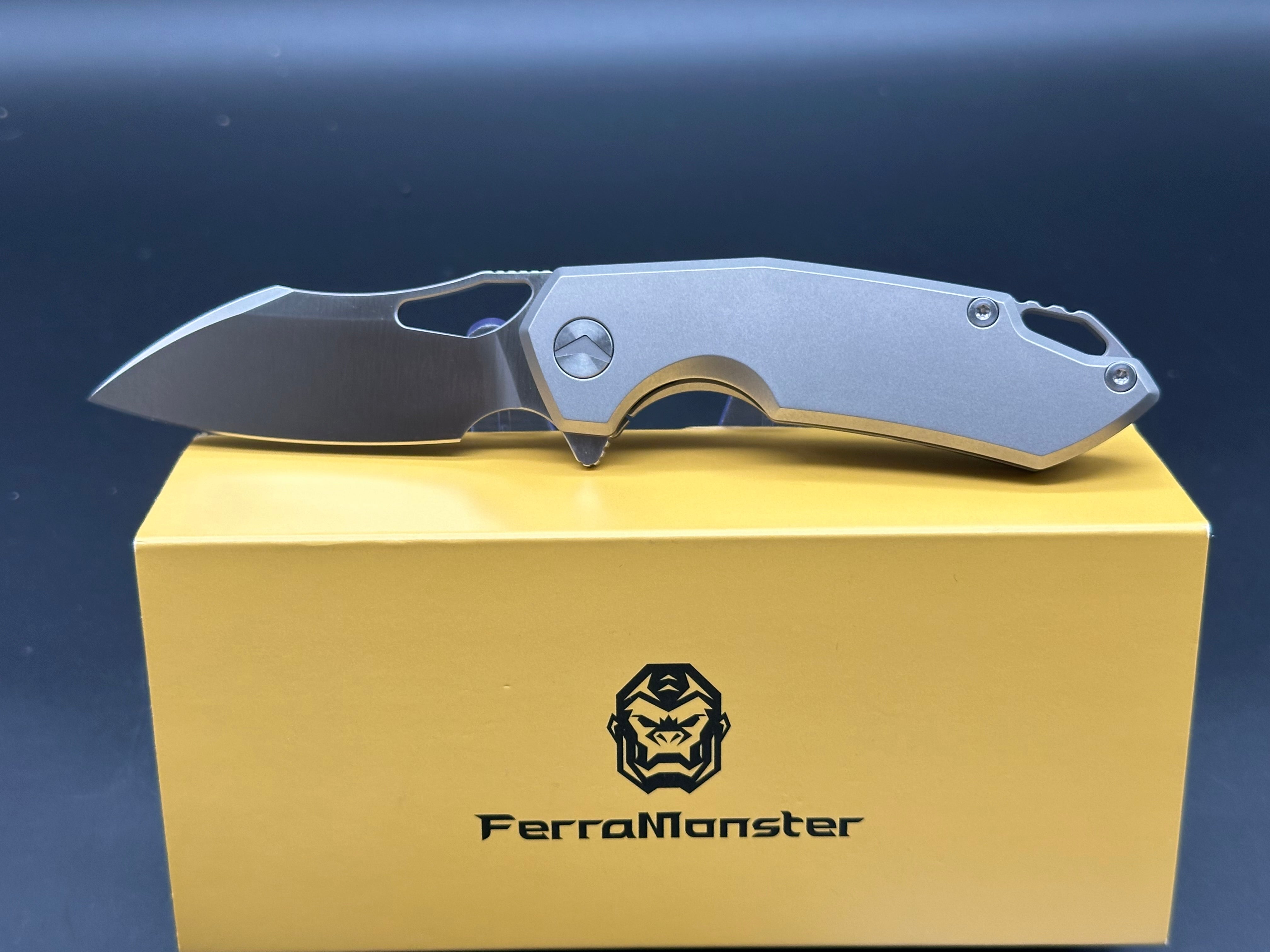 Ferramonster Glideman titanium handle w/M390 blade