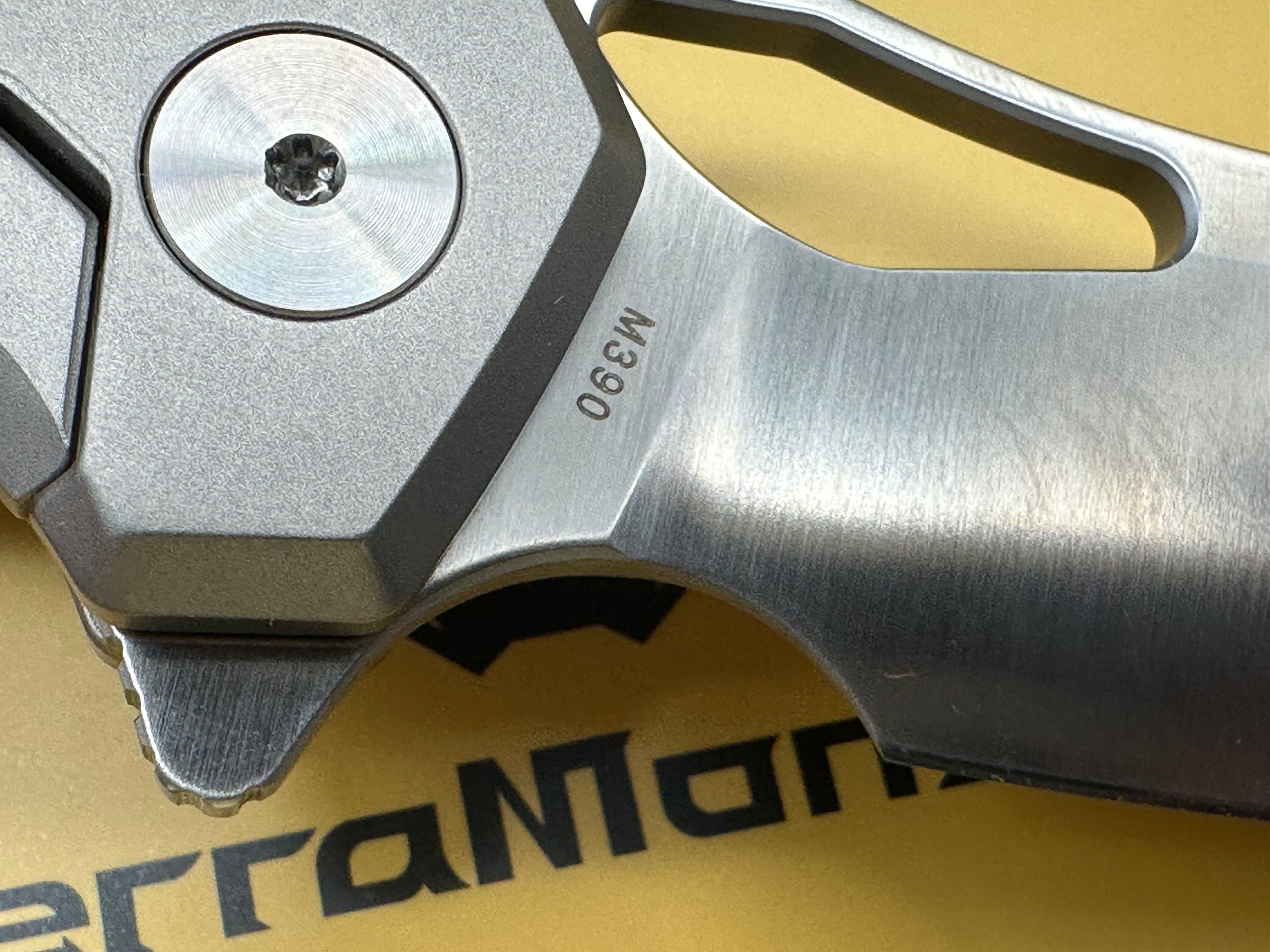 Ferramonster Glideman titanium handle w/M390 blade