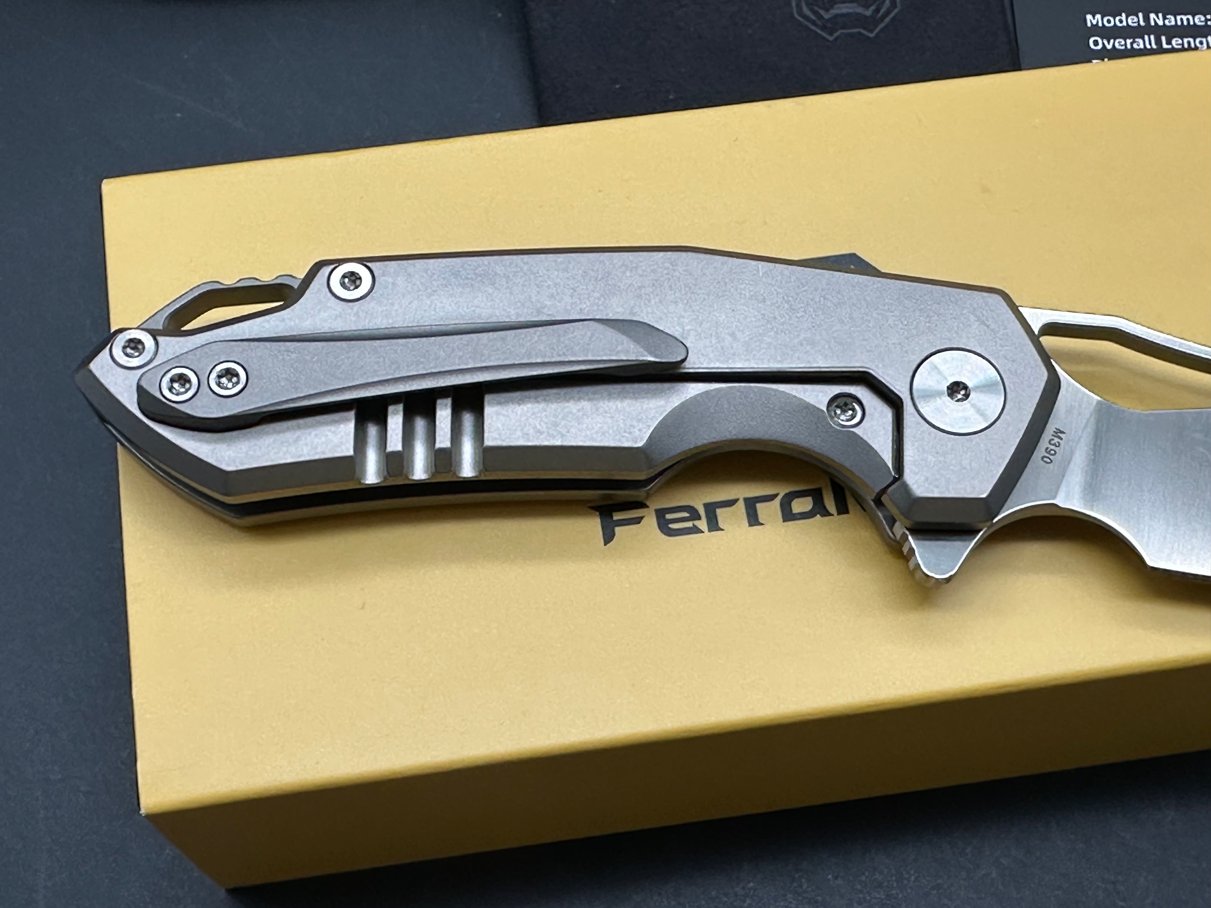 Ferramonster Glideman titanium handle w/M390 blade