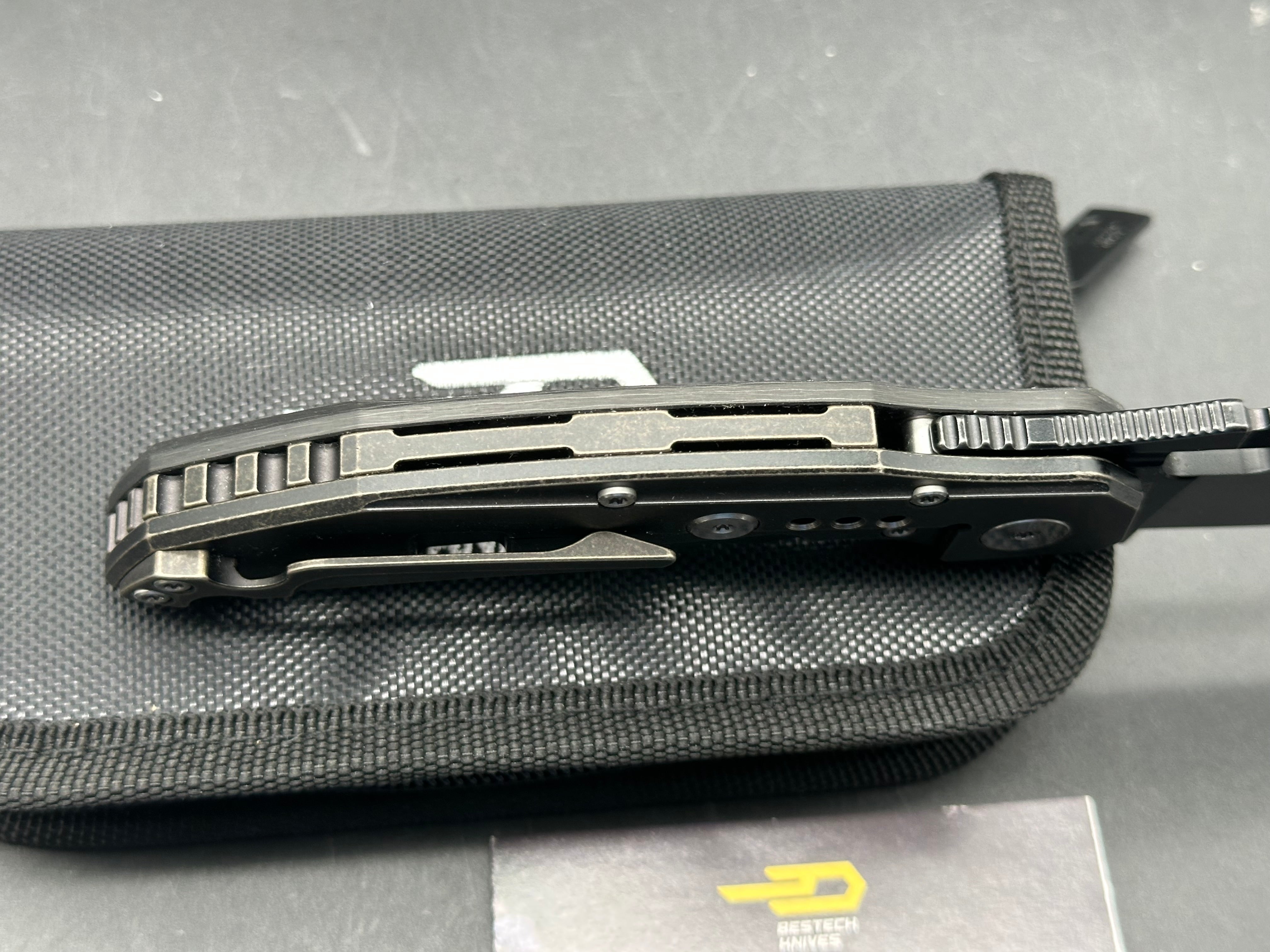 Bestech Exploit: Titanium handle with carbon fiber, black S35VN blade, 7.95" overall length