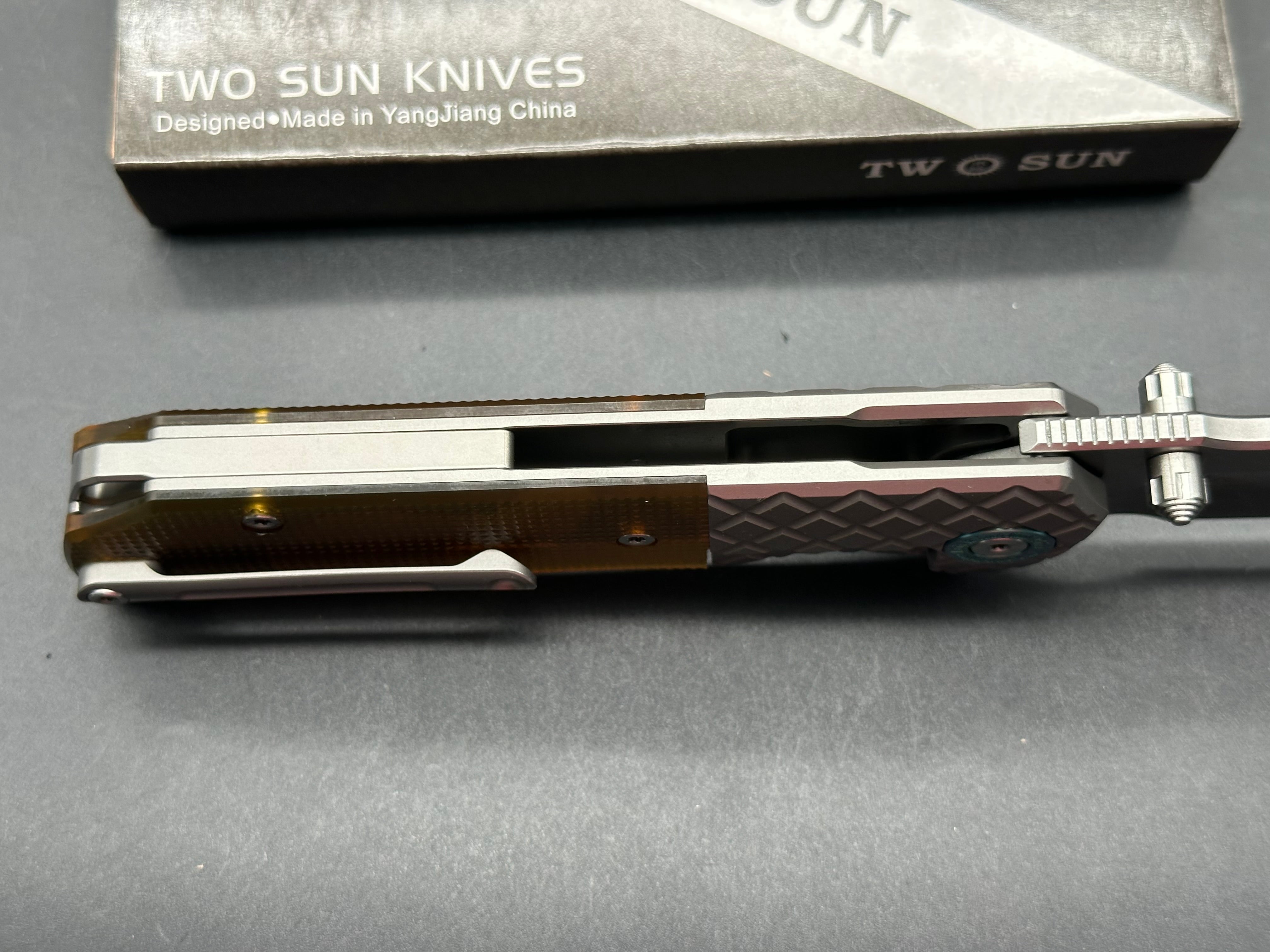 TWOSUN FLIPPER TITANIUM/PEI HANDLE M390 TS461-M390