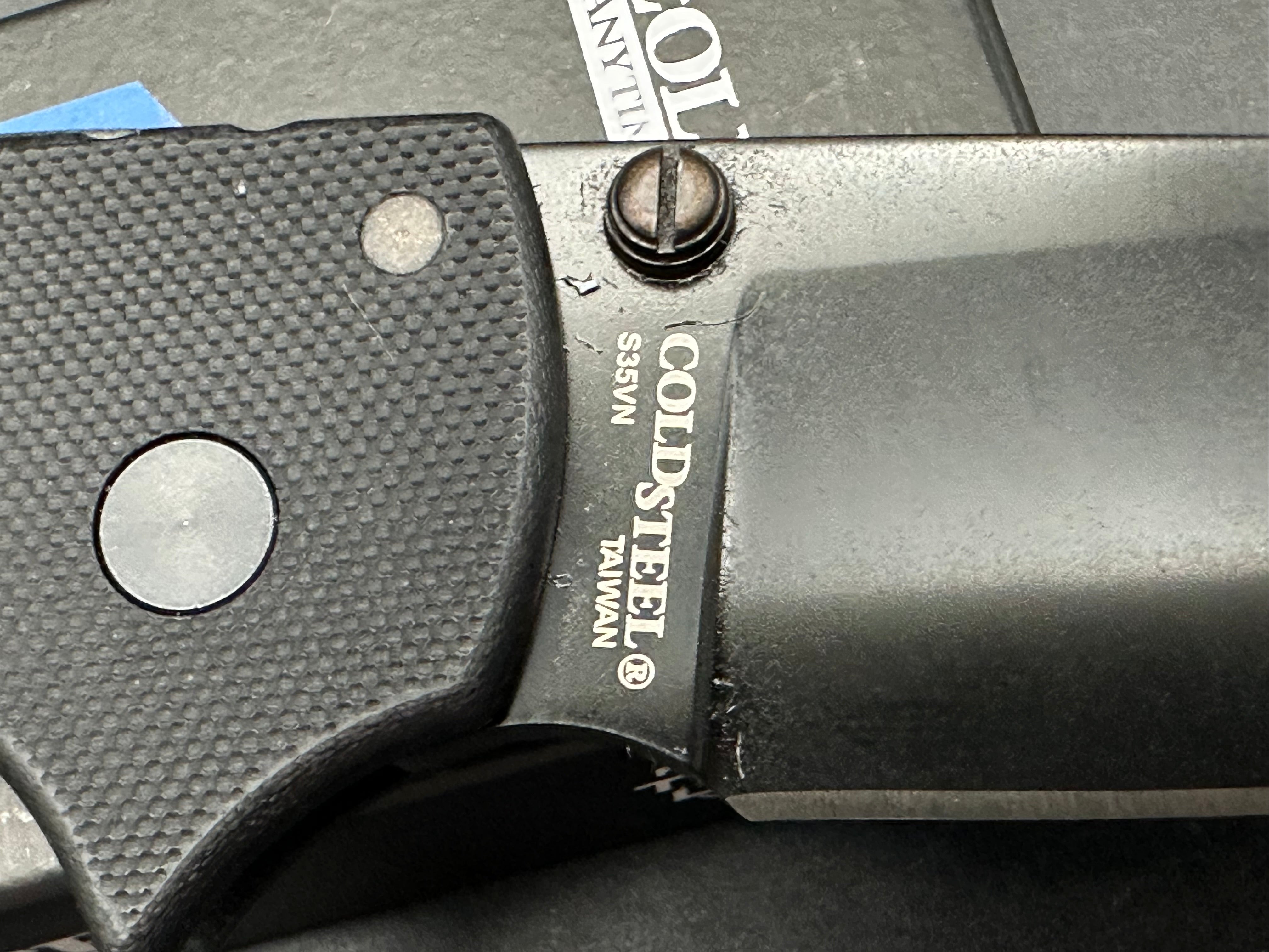 COLD STEEL AMERICAN LAWMAN 3.5" S35VN G-10
/ DEEP CARRY CLIP