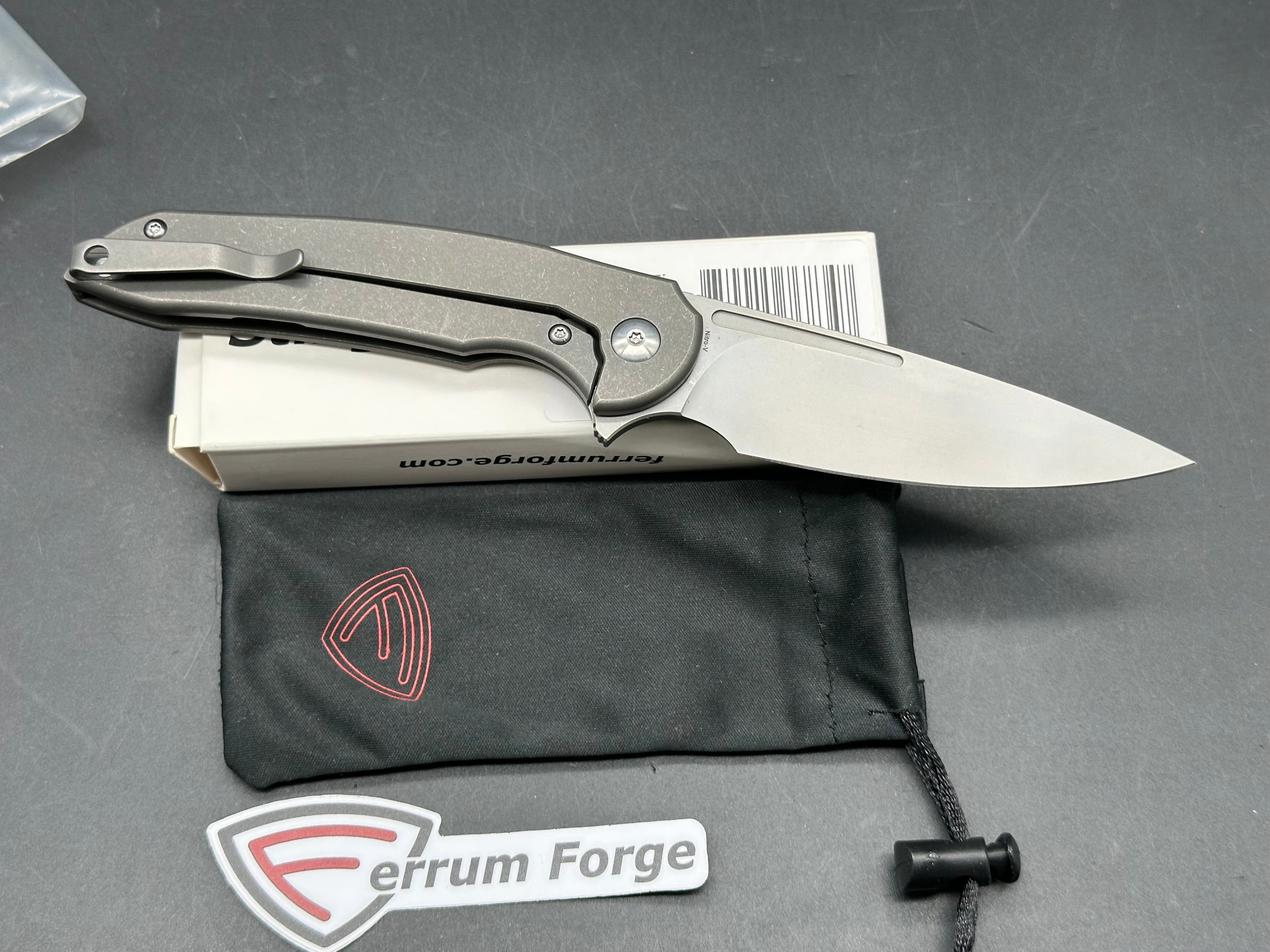 Ferrum Forge Stinger Titanium Framelock, Stonewashed Nitro-V Blade, Dark Stonewashed Titanium Handles with UniCopper Carbon Fiber Inlay