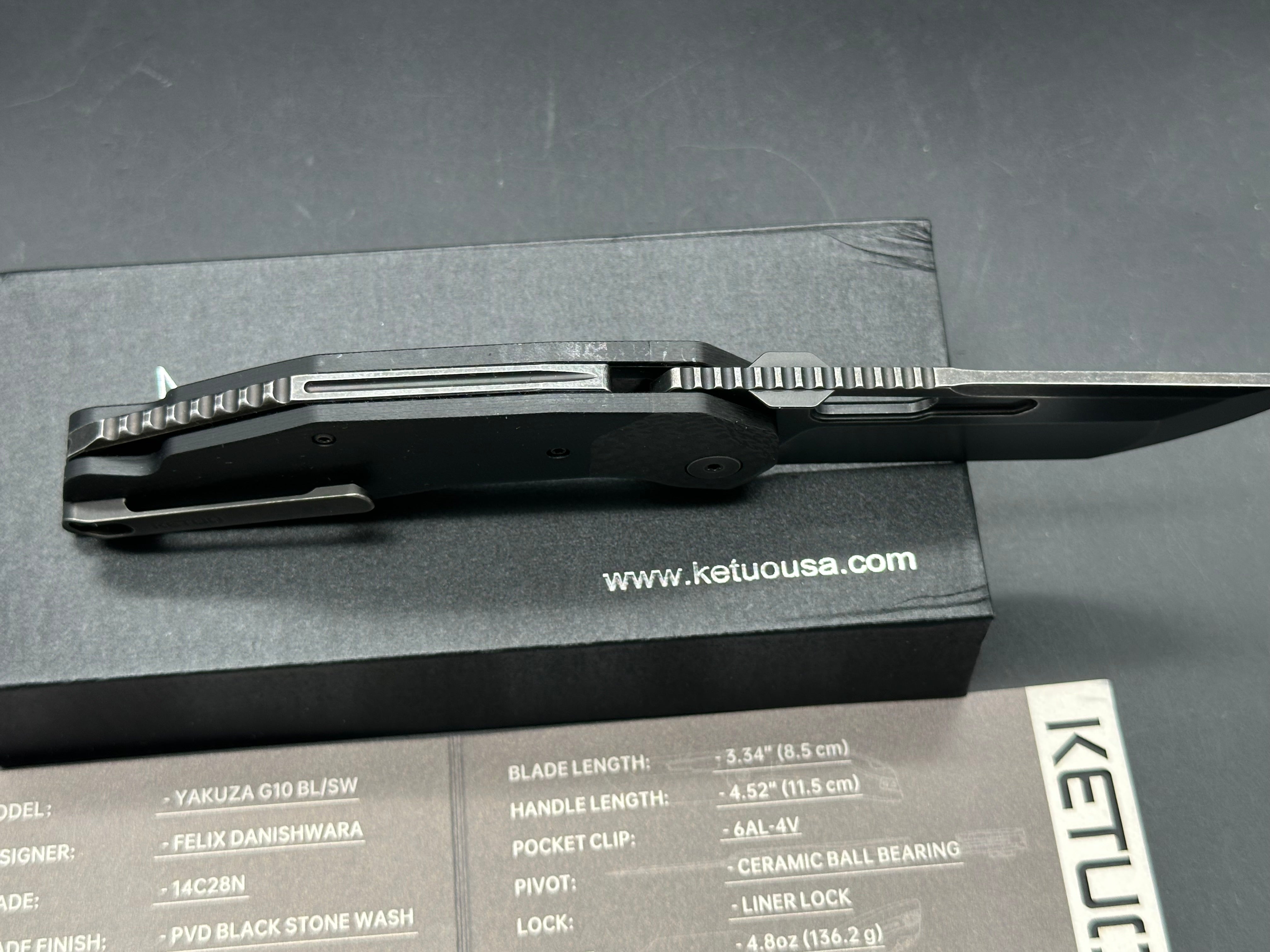 Ketuo Yakuza G-10 V2, Blackwashed 14C28N Blade, Black G-10 Handles with Carbon Fiber Bolsters