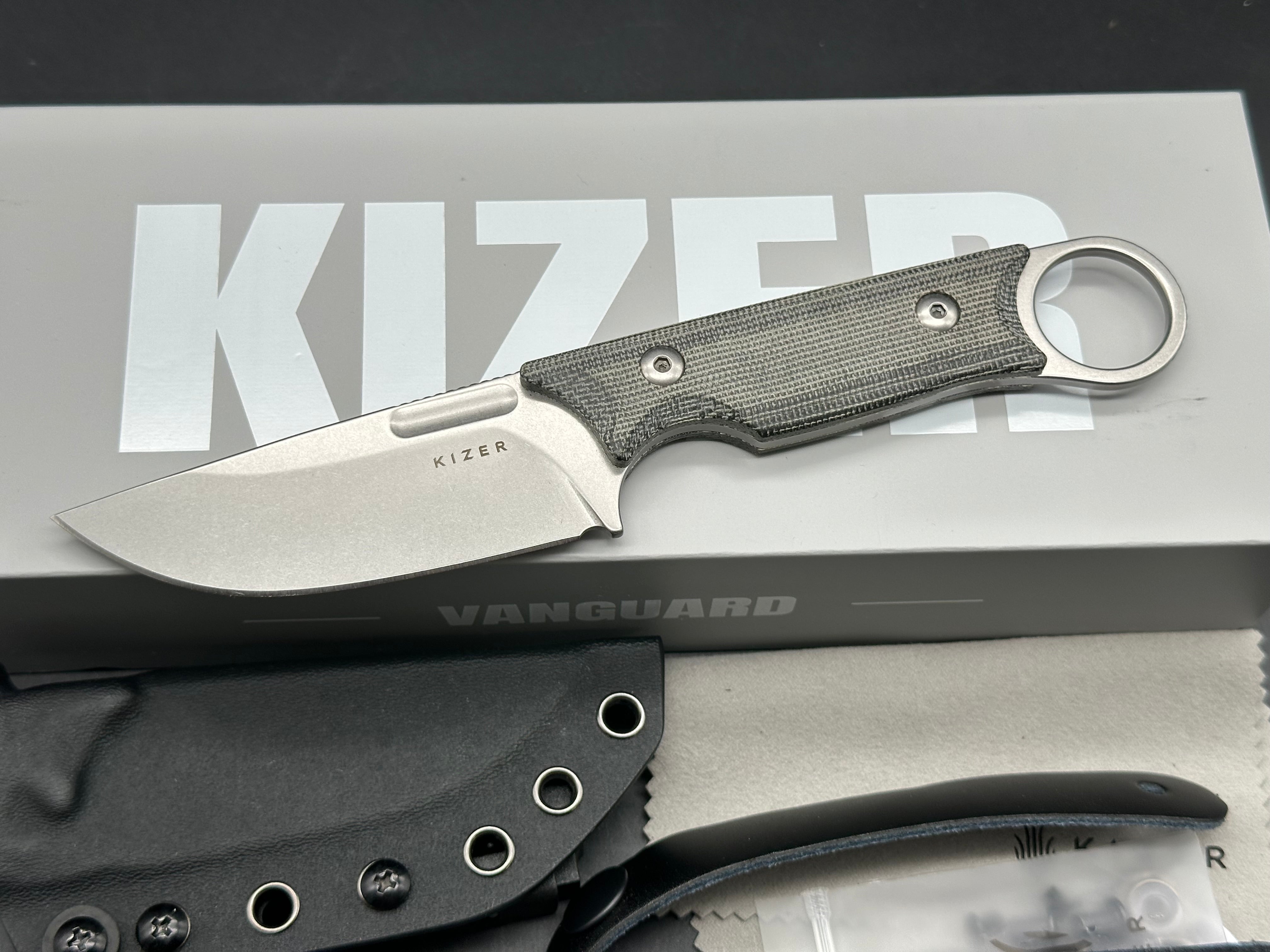Kizer Cabox Stonewashed D2 Blade, Black Micarta Handles