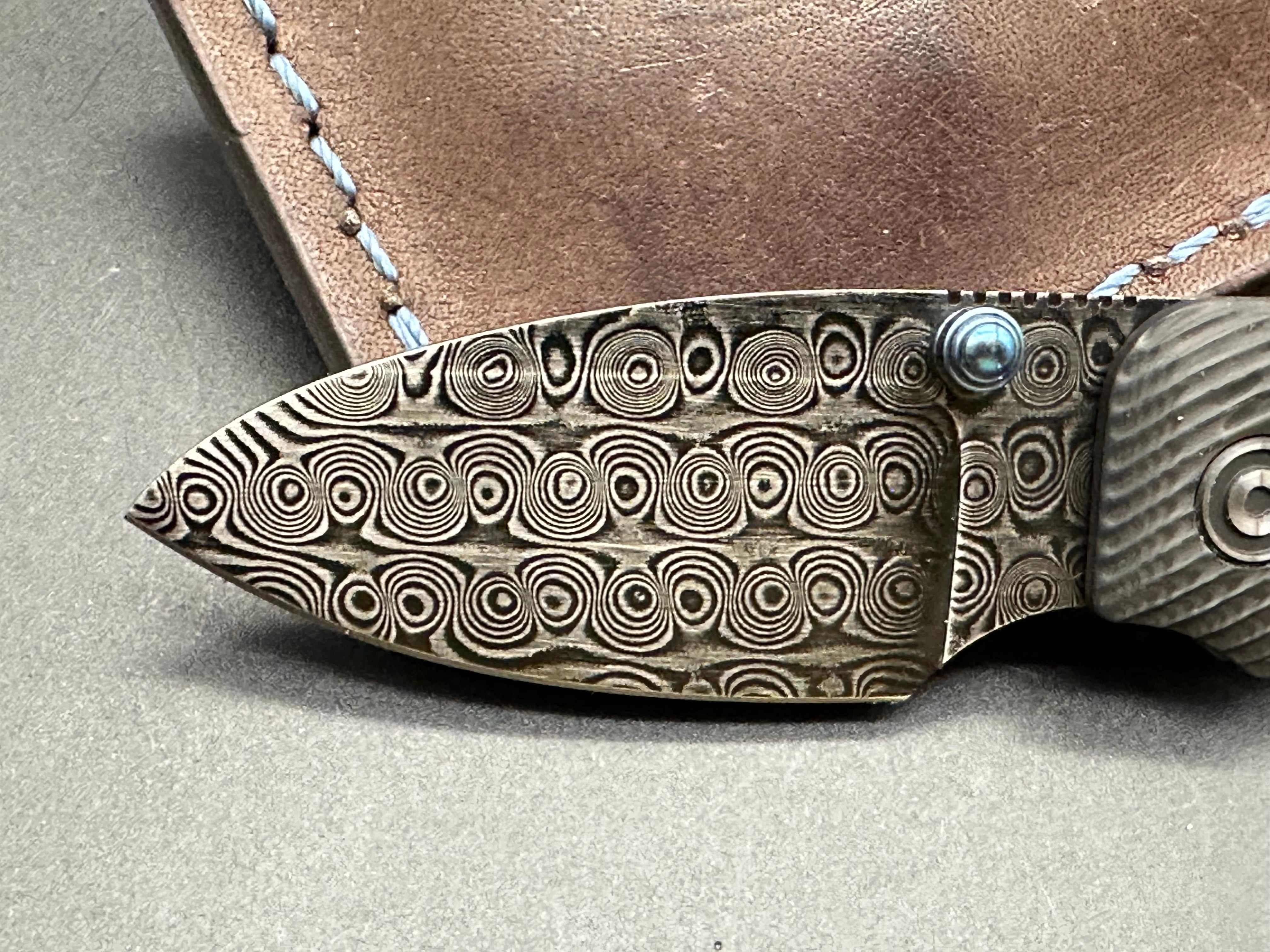 Civivi Damascus Baby Banter with aftermarket Composite carbon fiber scales