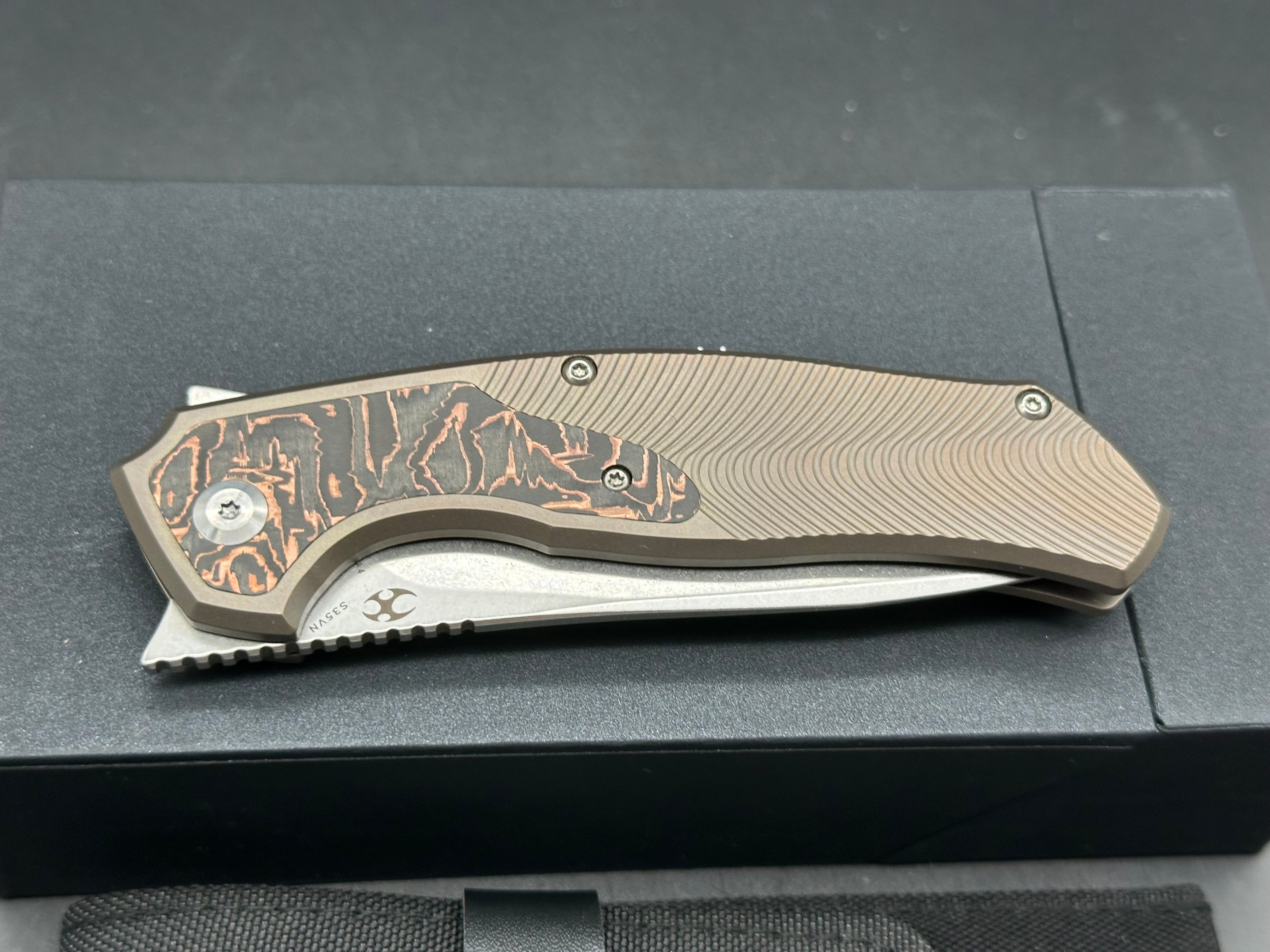 KANSEPT HAVORN 3.49" S35VN CARBON FIBER
INLAY