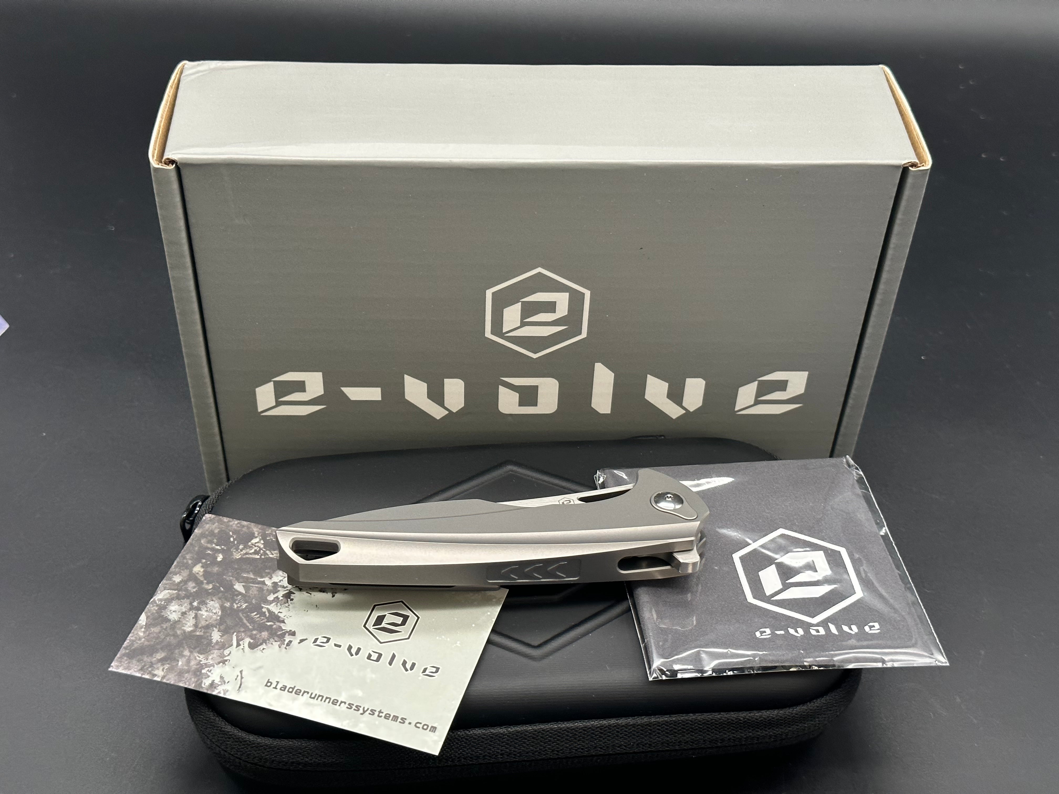 BRS E-Volve Eon Integral Frame Lock Knife Titanium