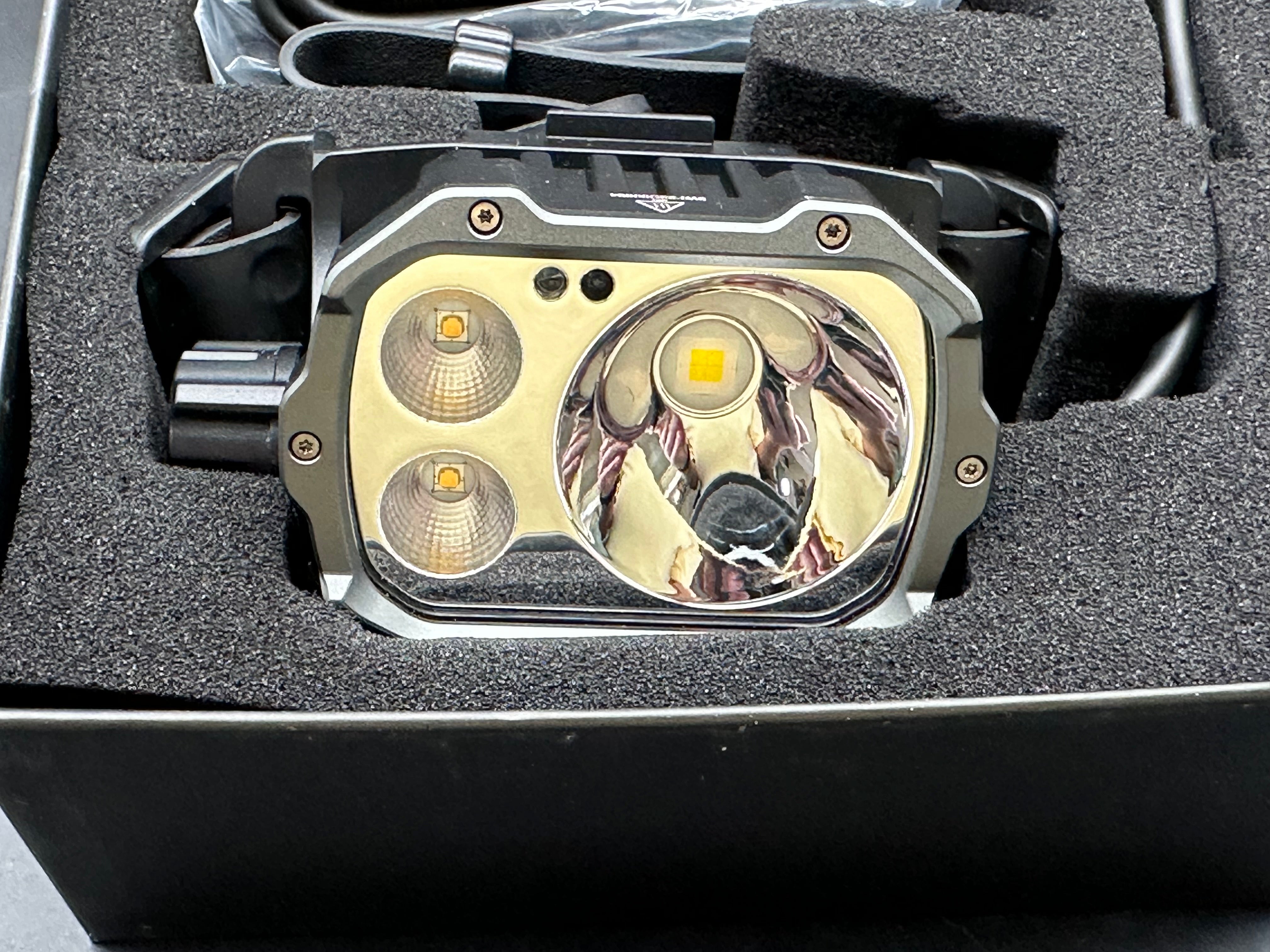 Fenix HP35R SAR Edition 5000 mah Battery 4000 Lumens