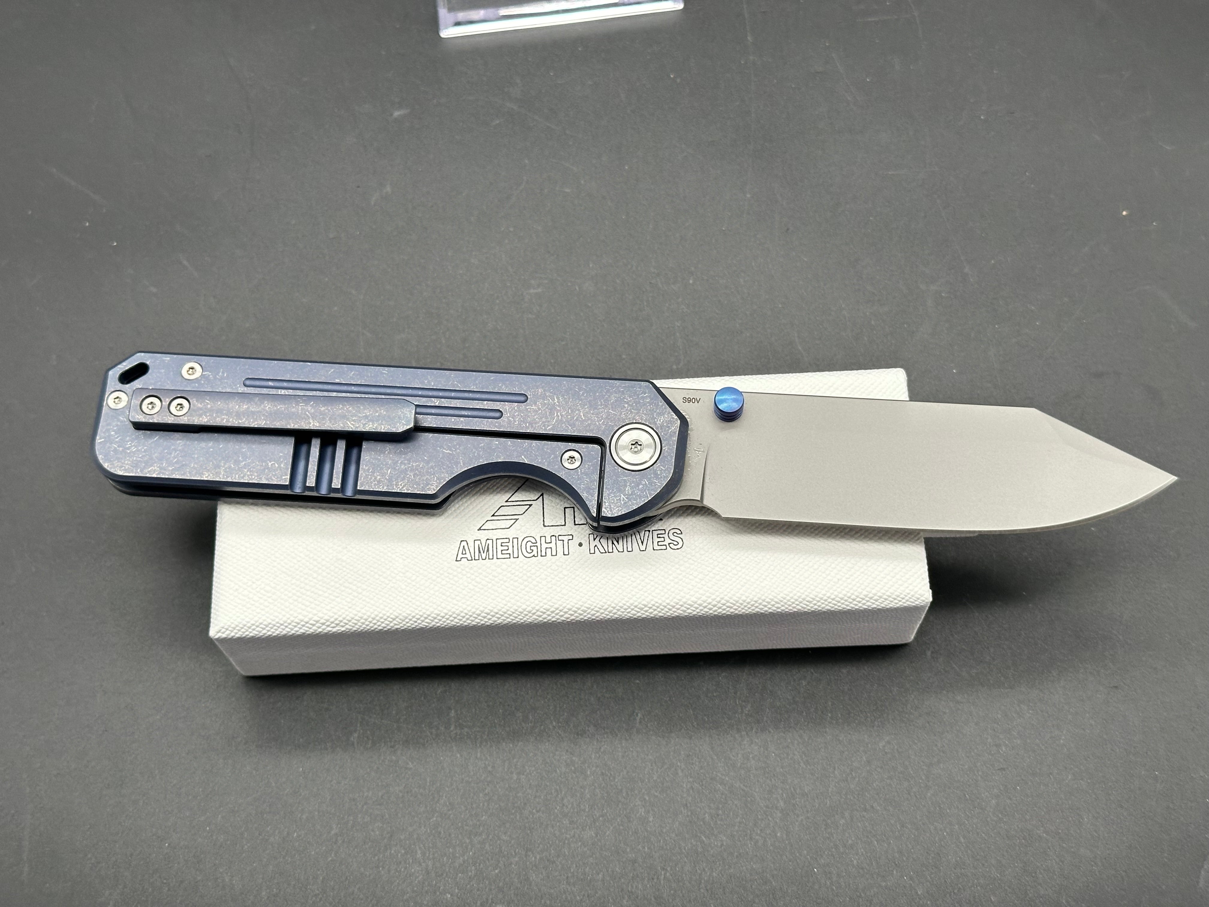 MIGURON AMEIGHT GLADIATOR II FOLDING KNIFE BLUE TITANIUM HANDLE S90V PLAIN EDGE