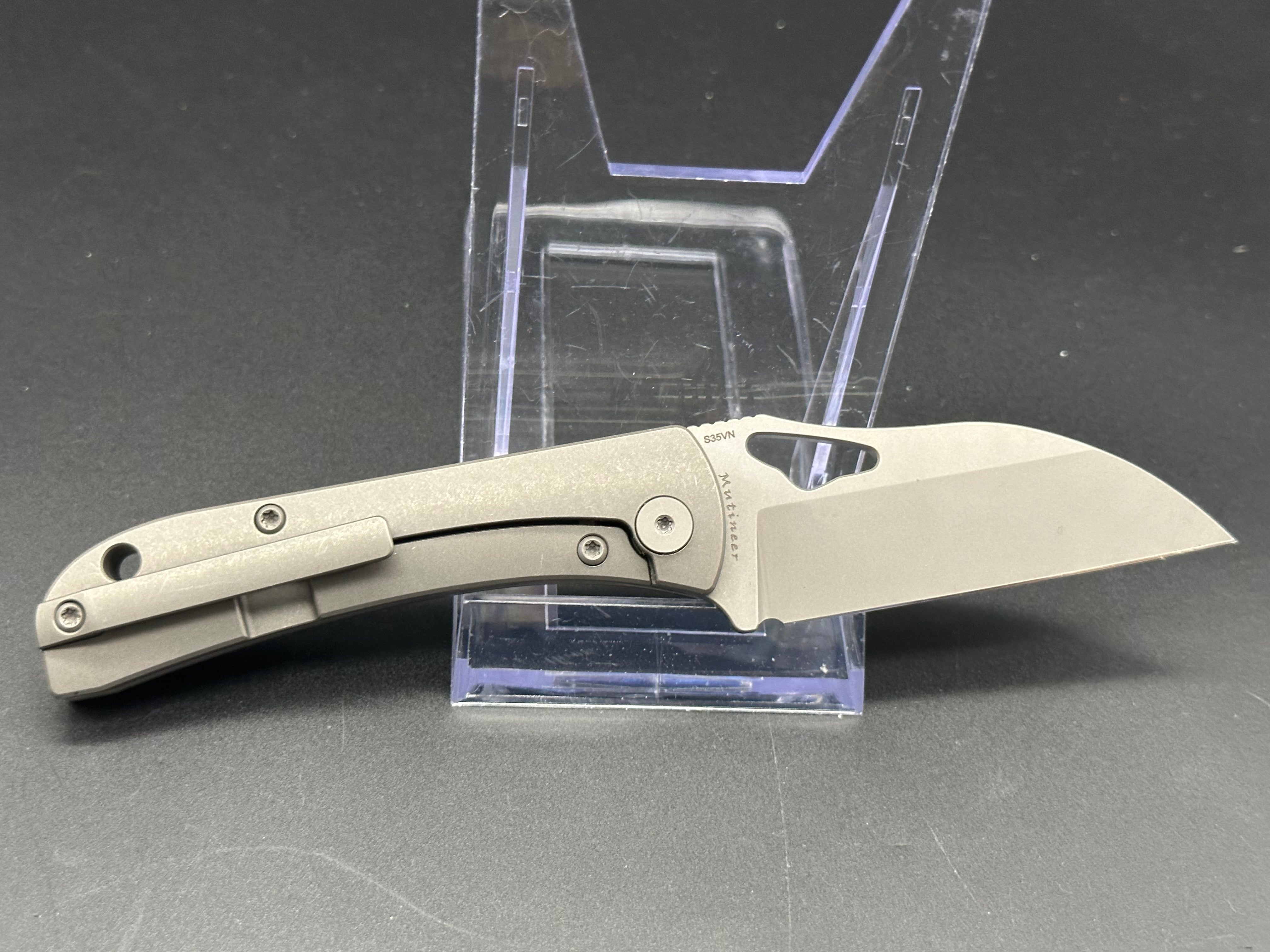 Picaroon Mutineer Full titanium w/extra micarta scale and liner frame