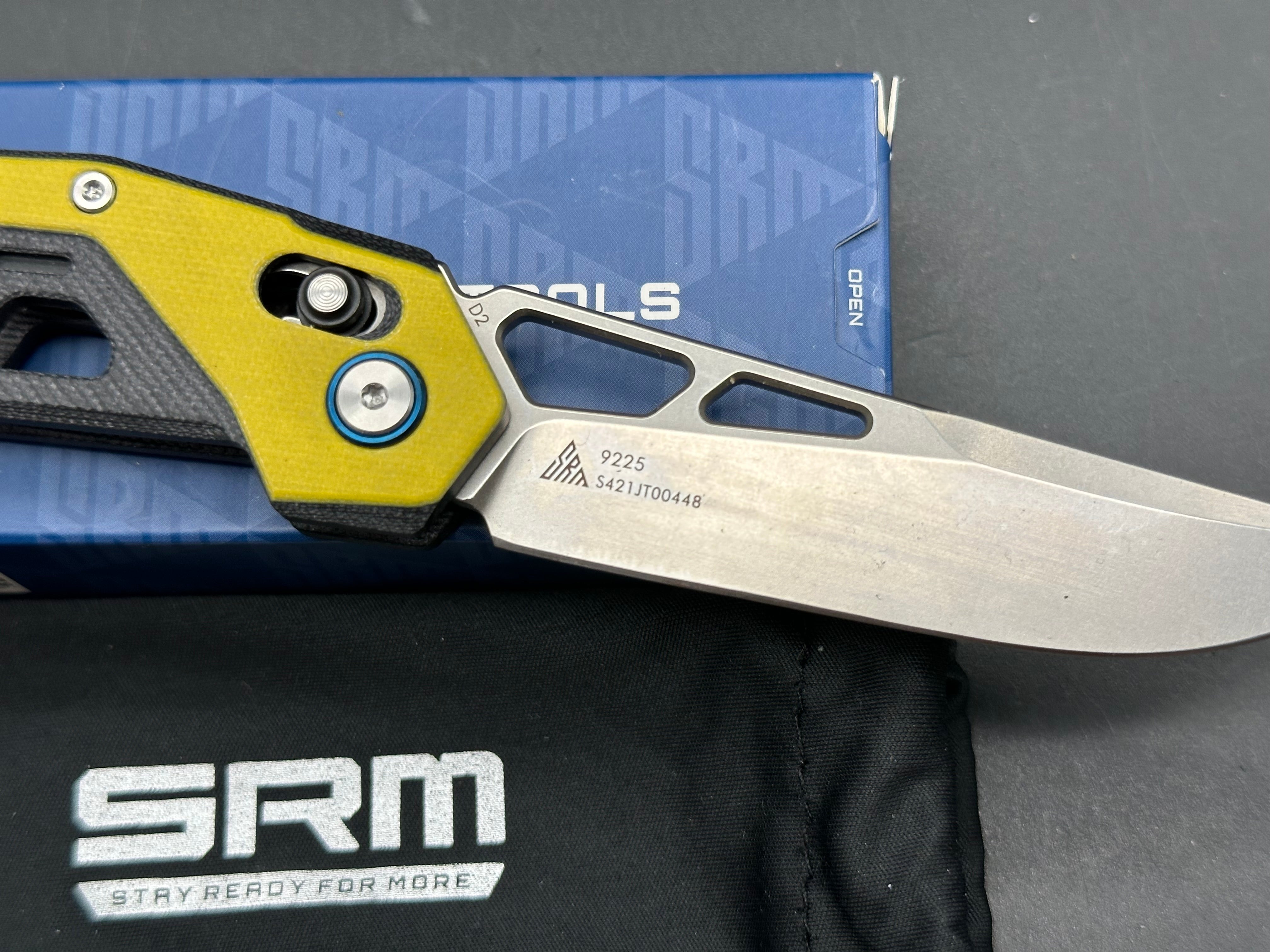 SRM 9225SRM Knives Axis Lock Folding Knife Yellow/Black G10 Scaled Handle D2 Blade