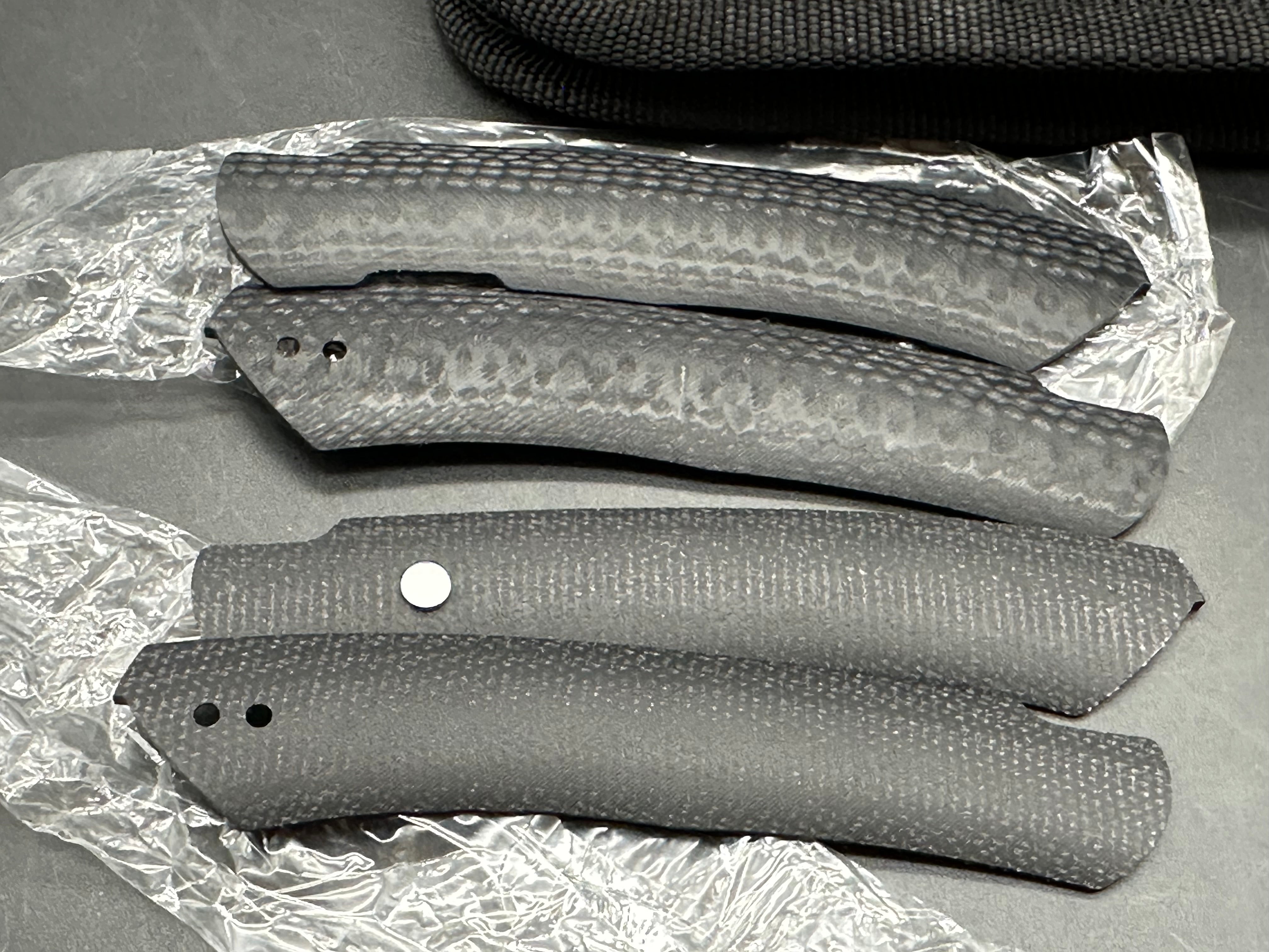 Monterey Bay Knives Futura Black - DLC includes extra scales and hardware