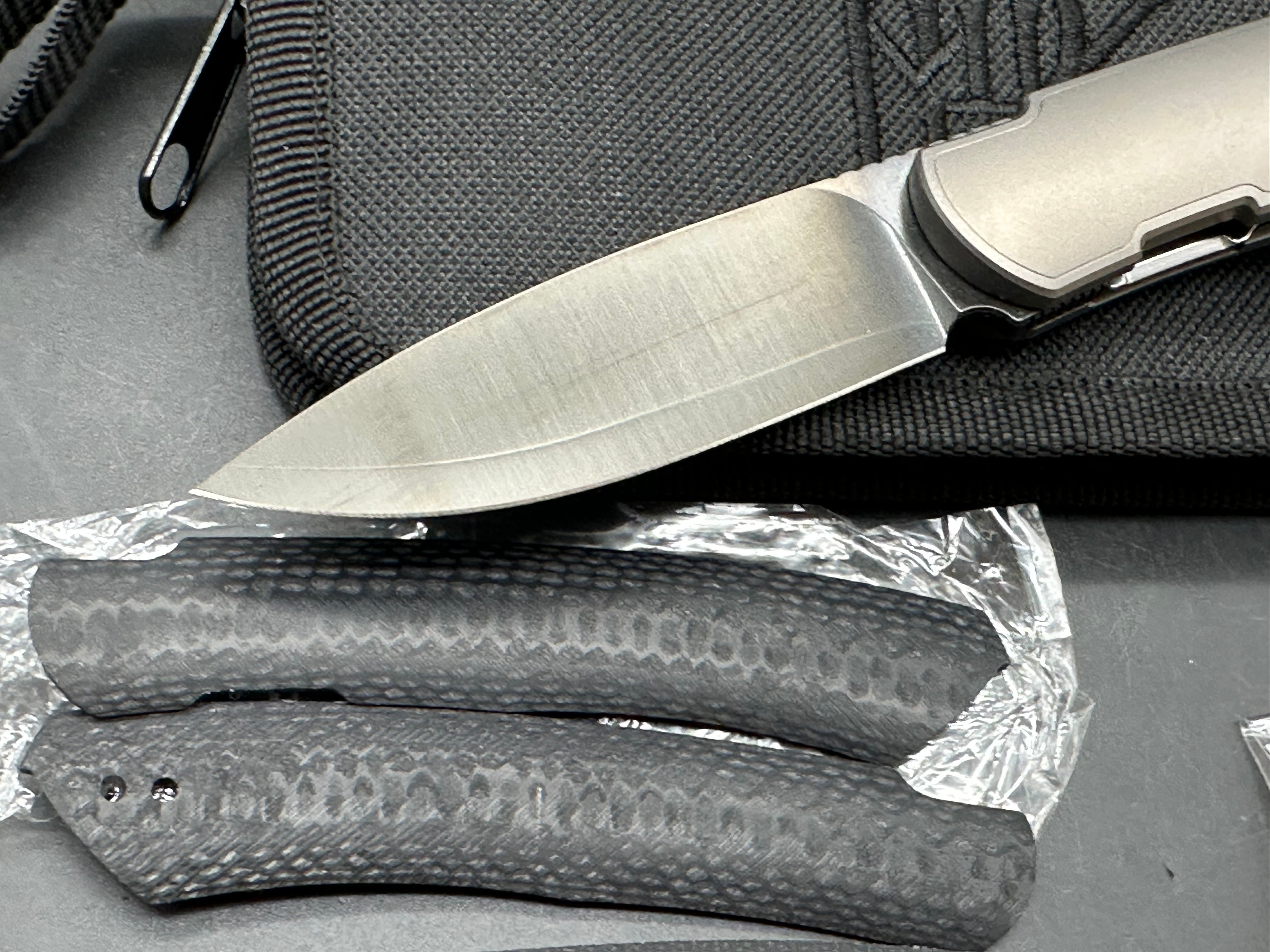 Monterey Bay Knives Futura Black - DLC includes extra scales and hardware