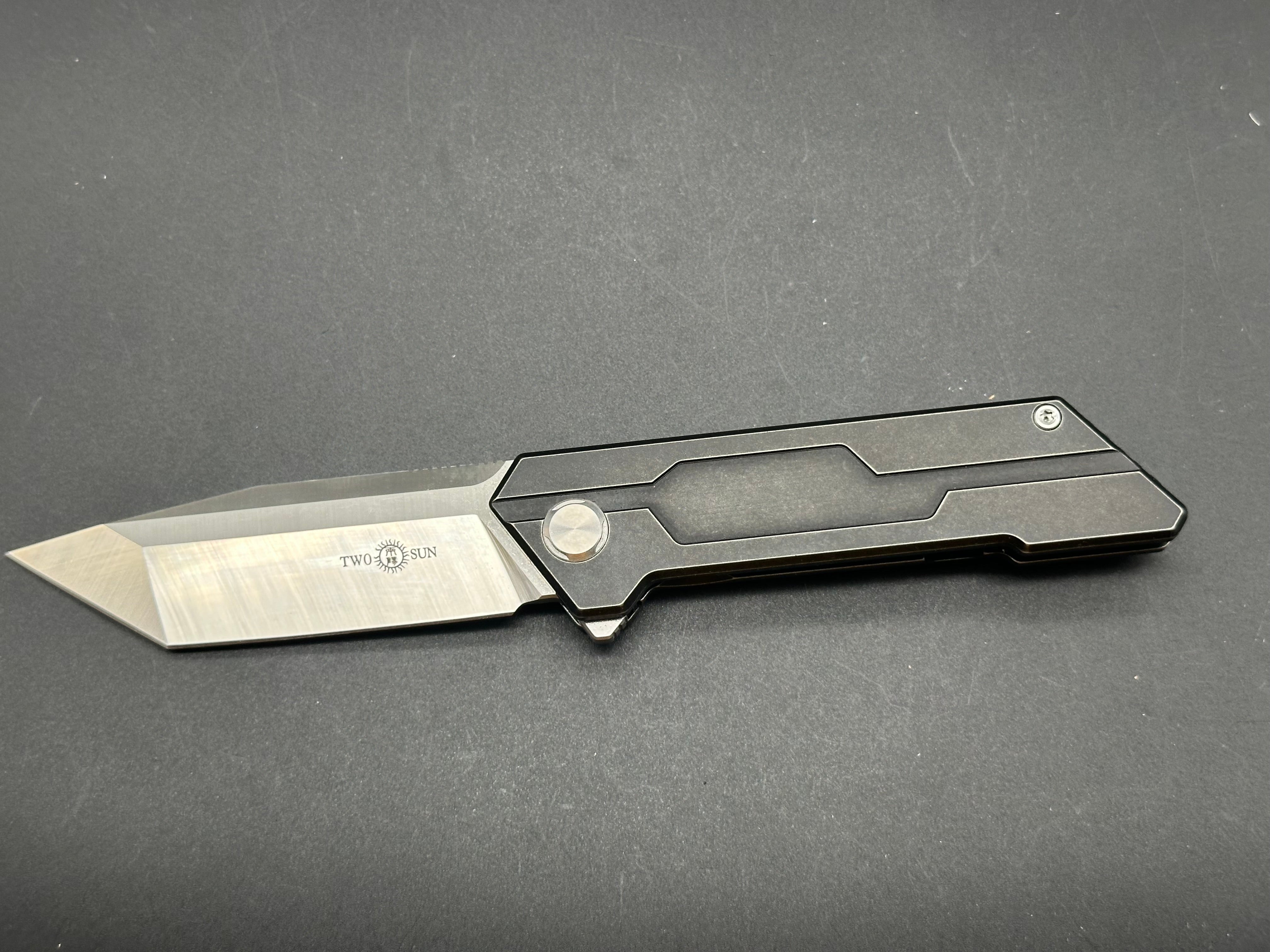 TWOSUN TS38-M390 FOLDING POCKET KNIFE TC4 TI ALLOY HANDLE PLAIN M390 BLADE