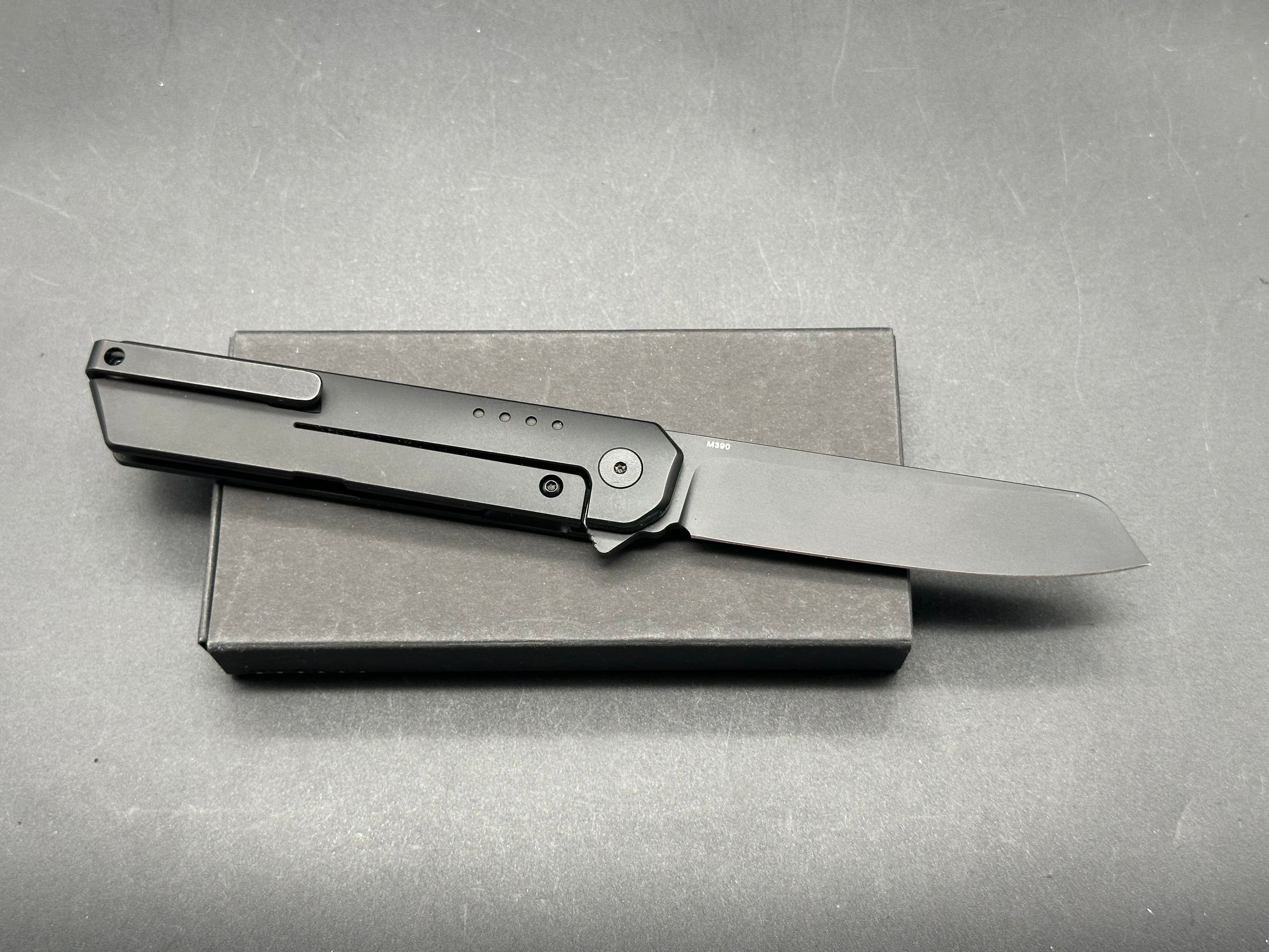 Quiet Carry Large IQ Black Titanium DLC M390