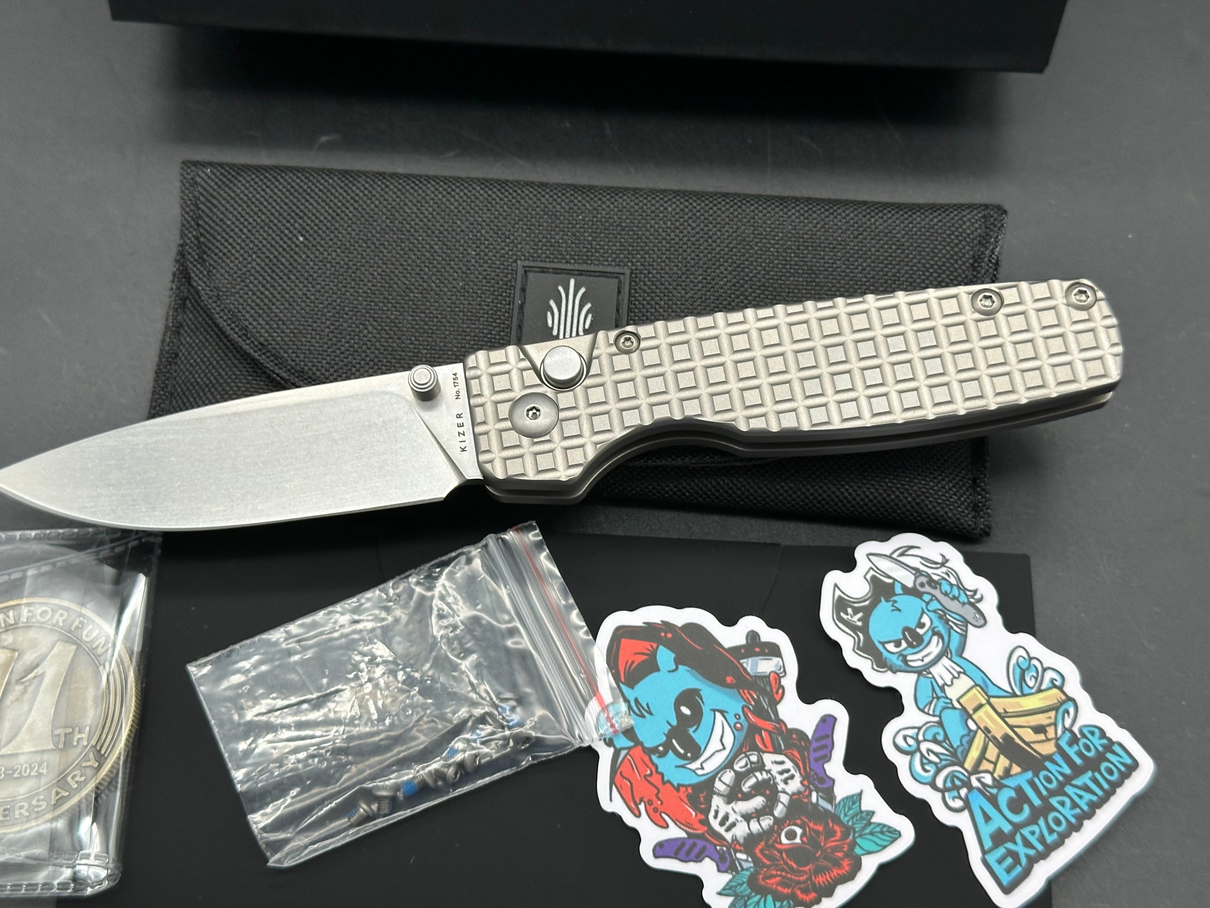 Kizer Original XL, 3.27" S35VN Stonewash Blade with Titanium Frag Handle