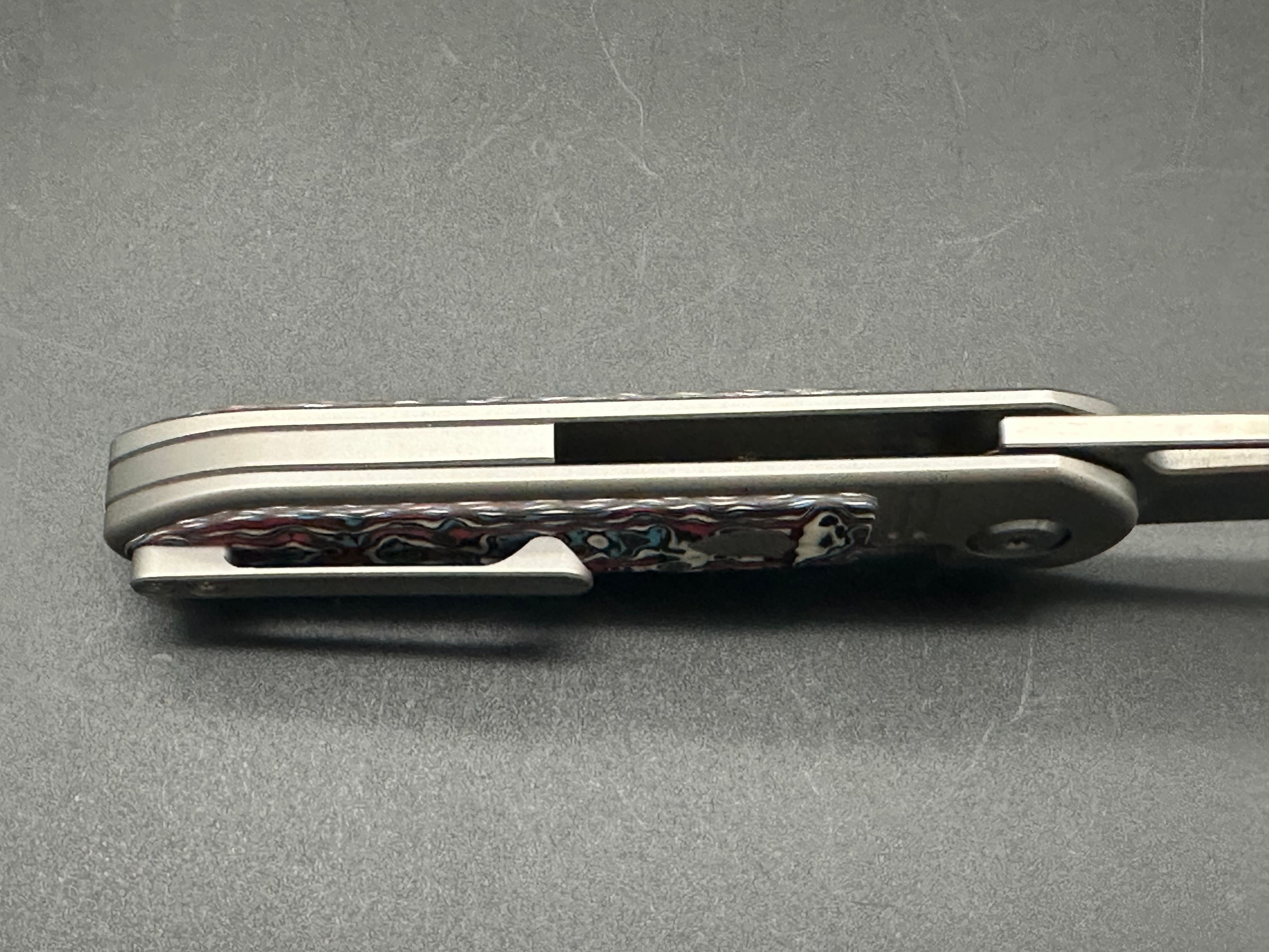 Tuya Knife Mutt red/white/blue carbon fiber / titanium handle w/S90V blade