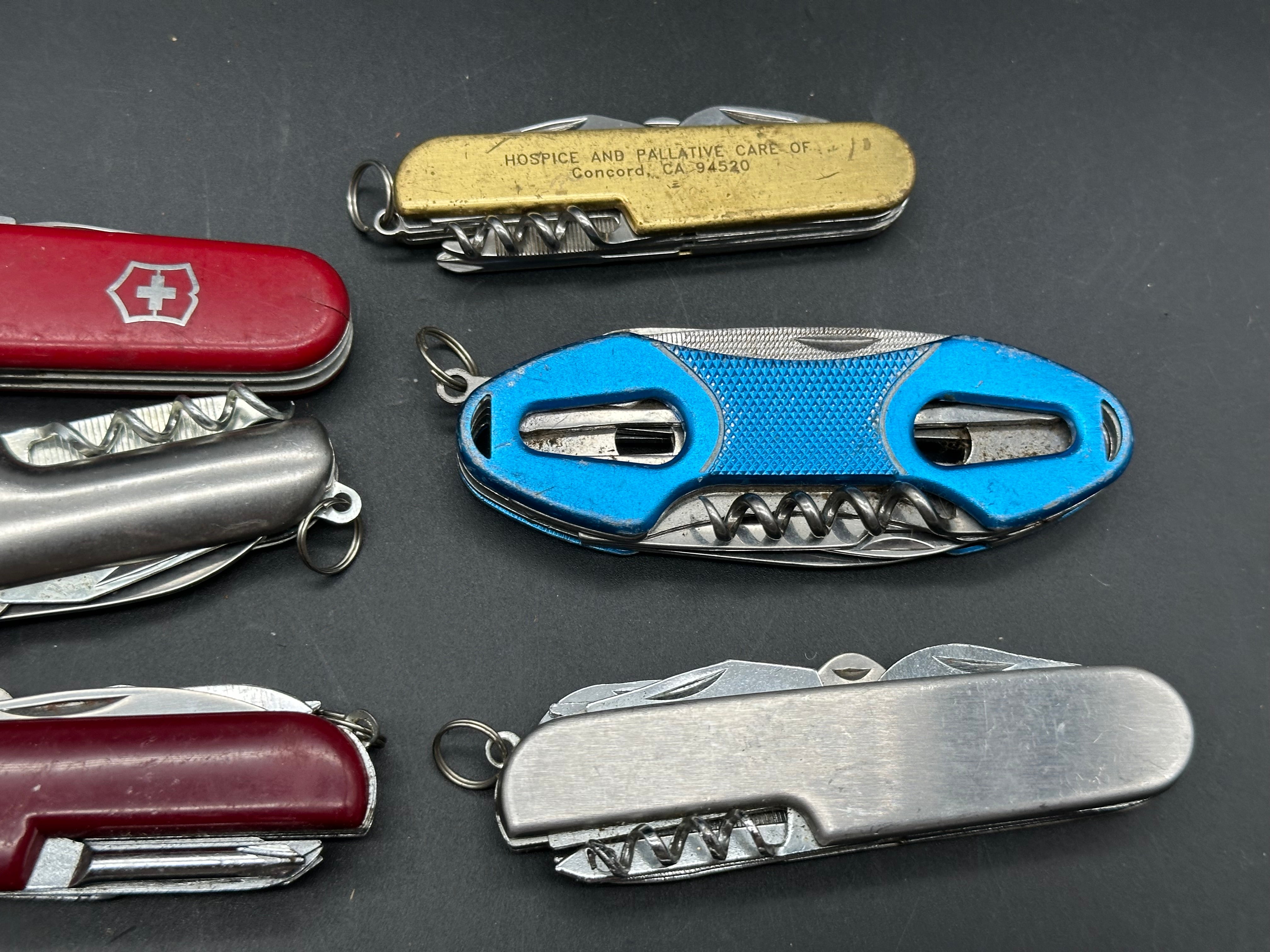 Bundle of 14 multi functional knives