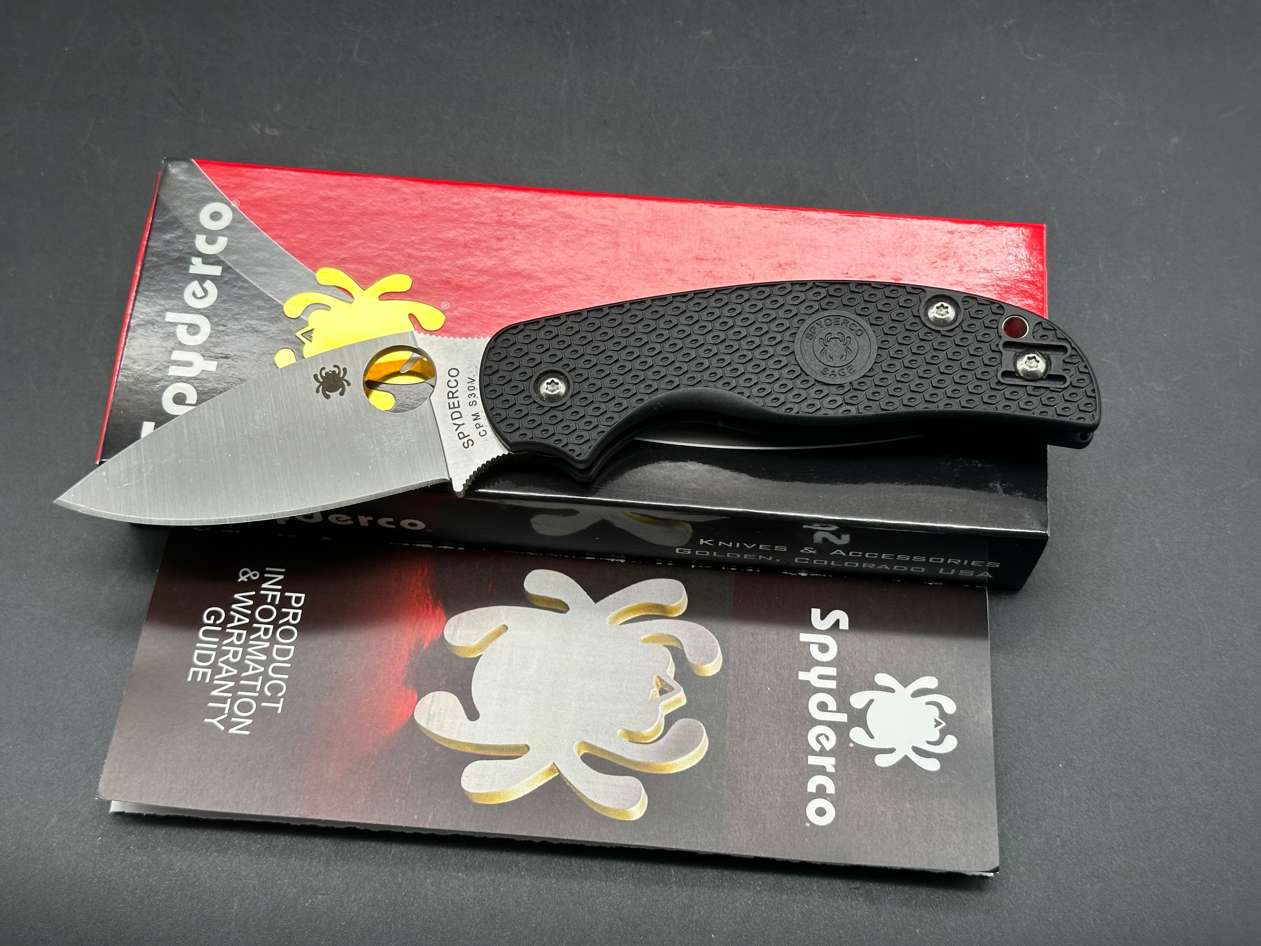 Spyderco Sage 5 3" CPM S30V Satin Blade with Black FRN Handle