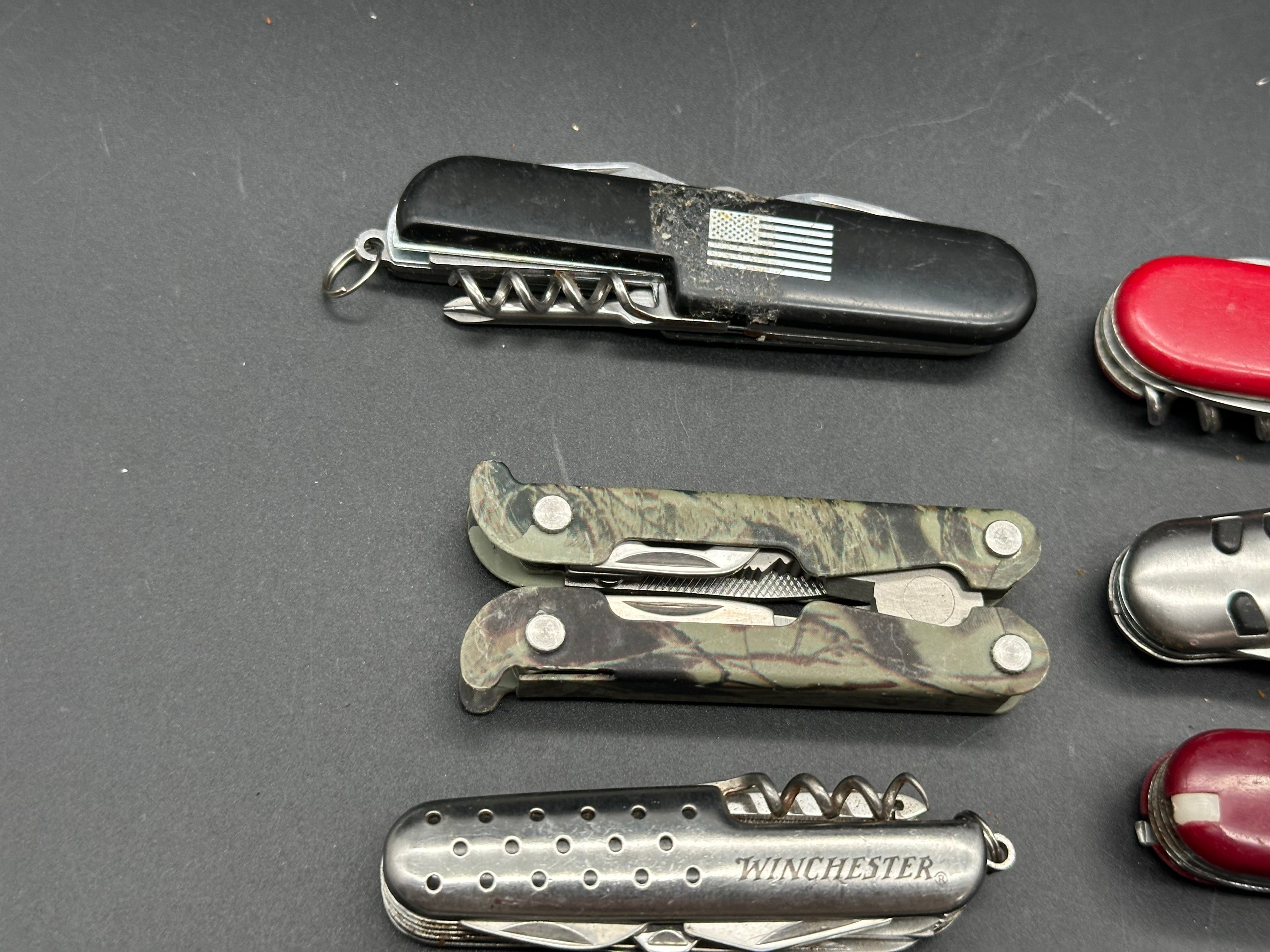 Bundle of 14 multi functional knives
