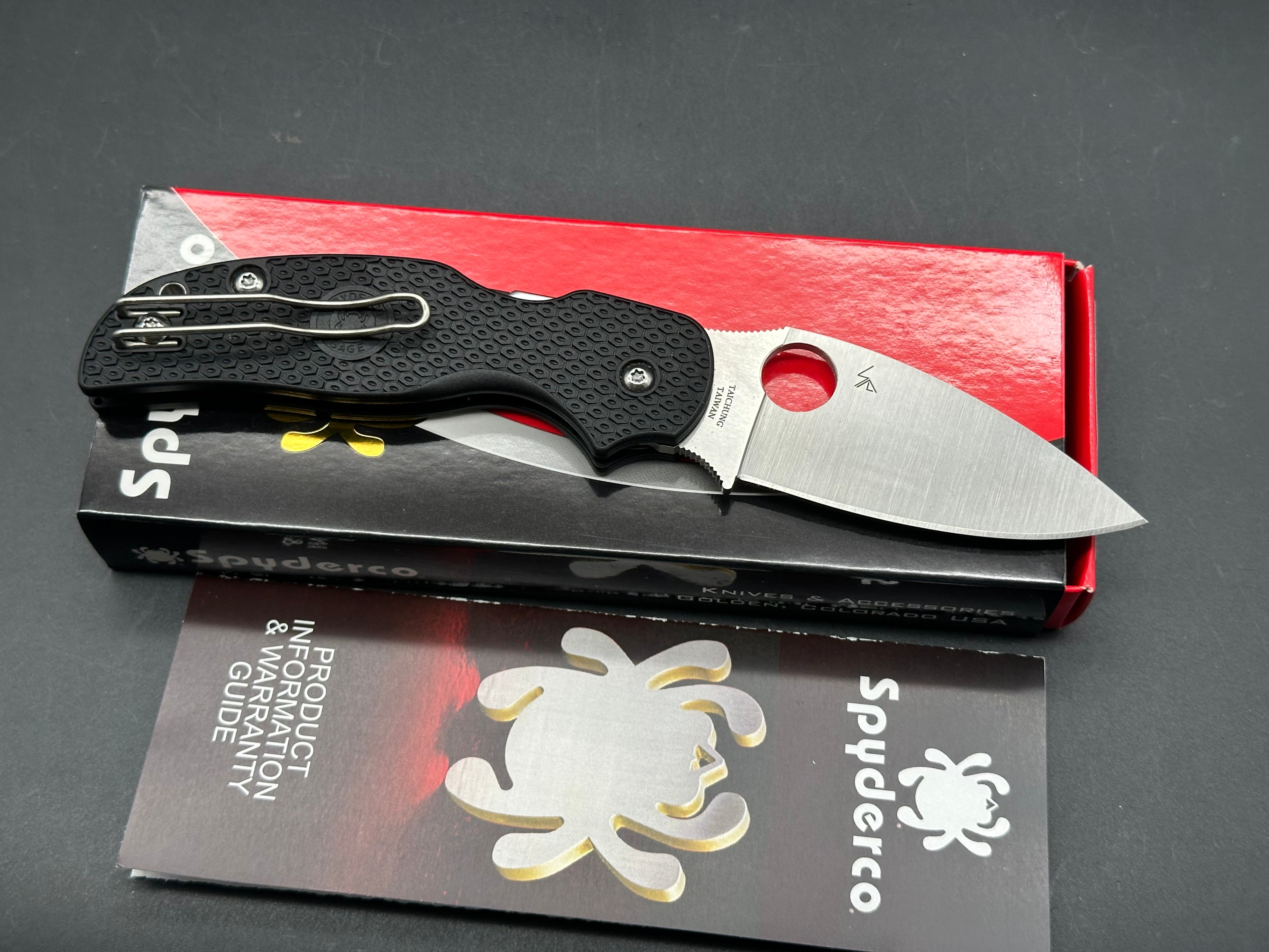 Spyderco Sage 5 3" CPM S30V Satin Blade with Black FRN Handle