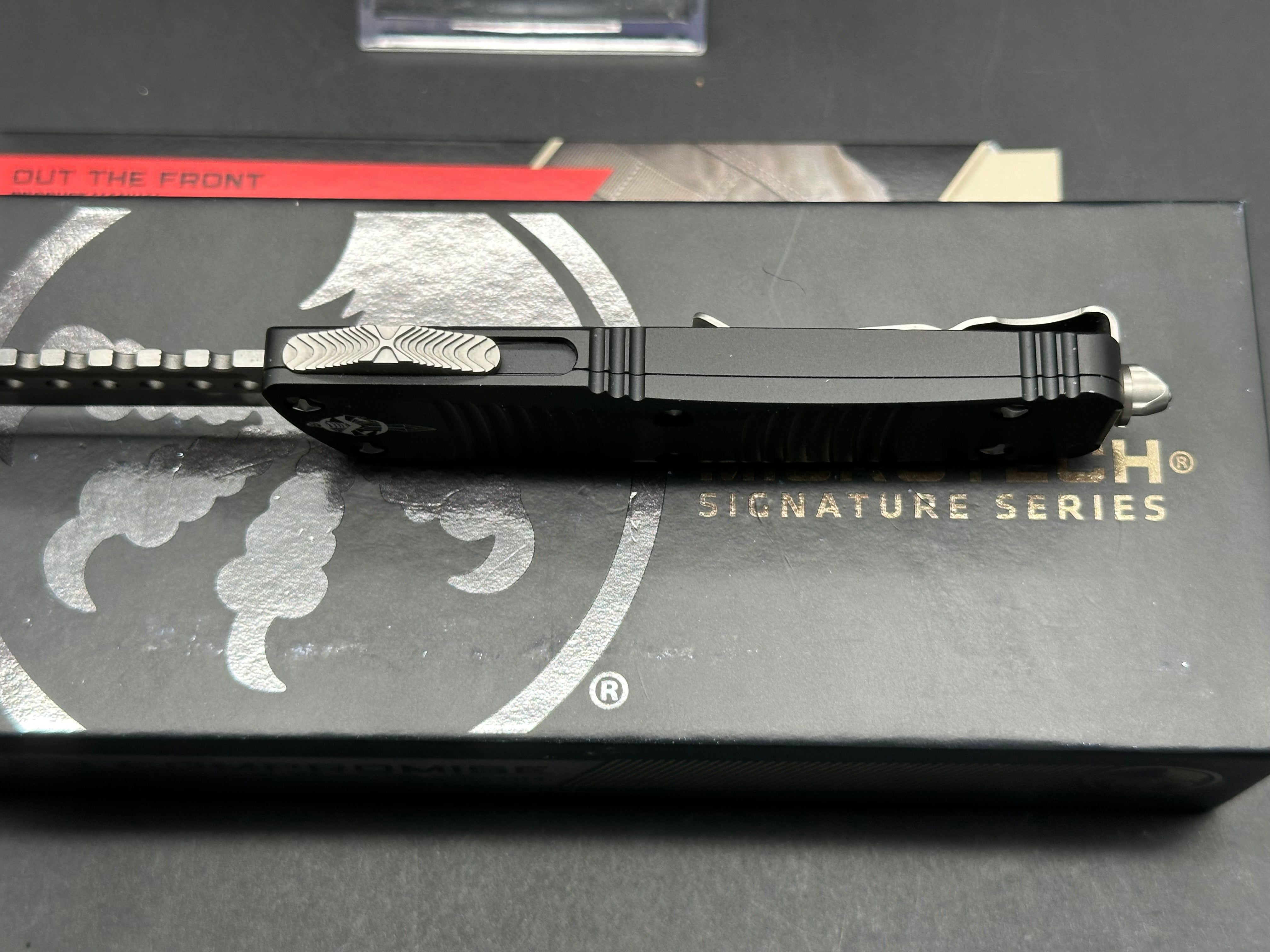 Microtech Troodon Hellhound Signature Series
