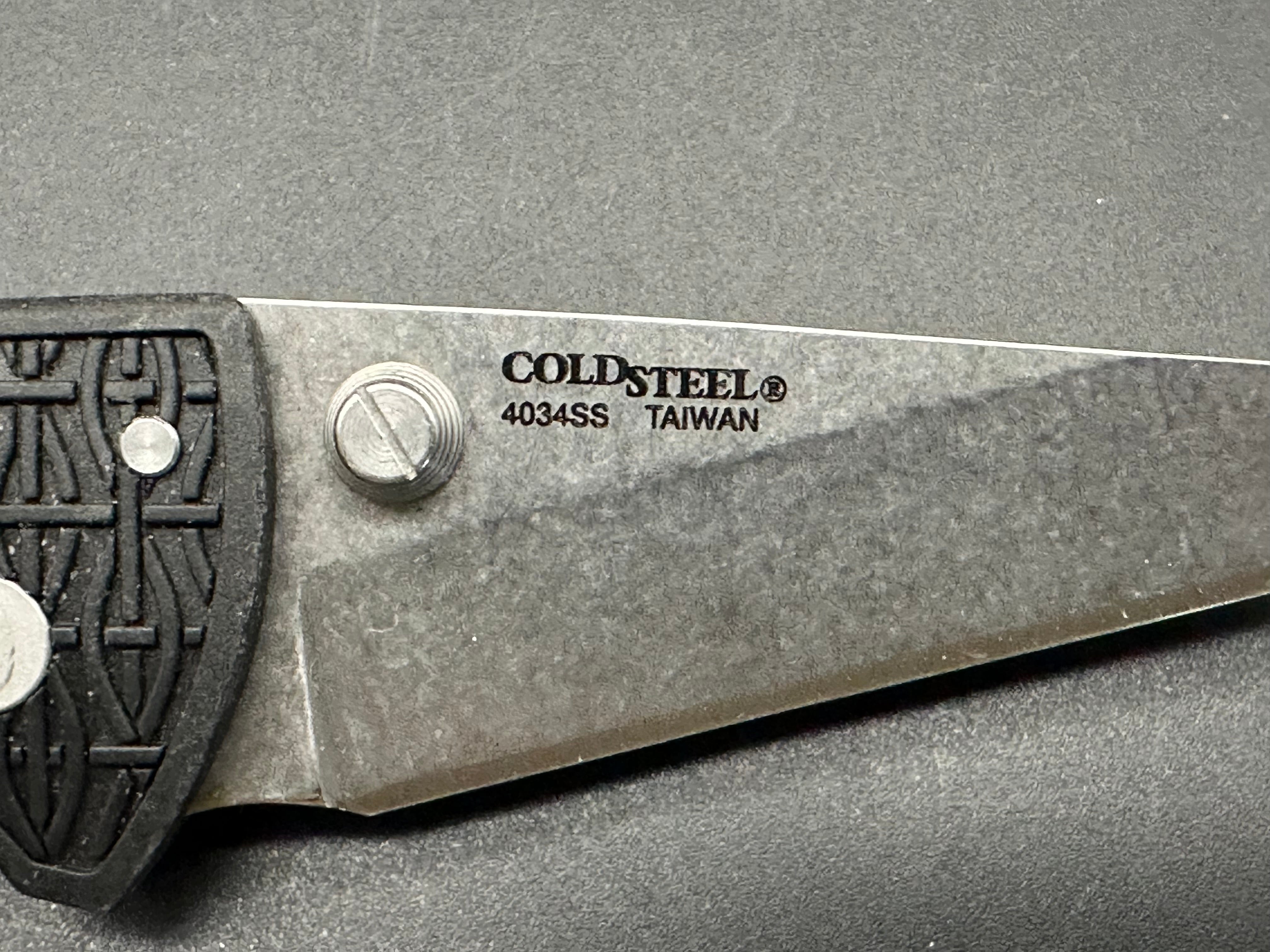 Cold Steel Kiridashi black grivory handle