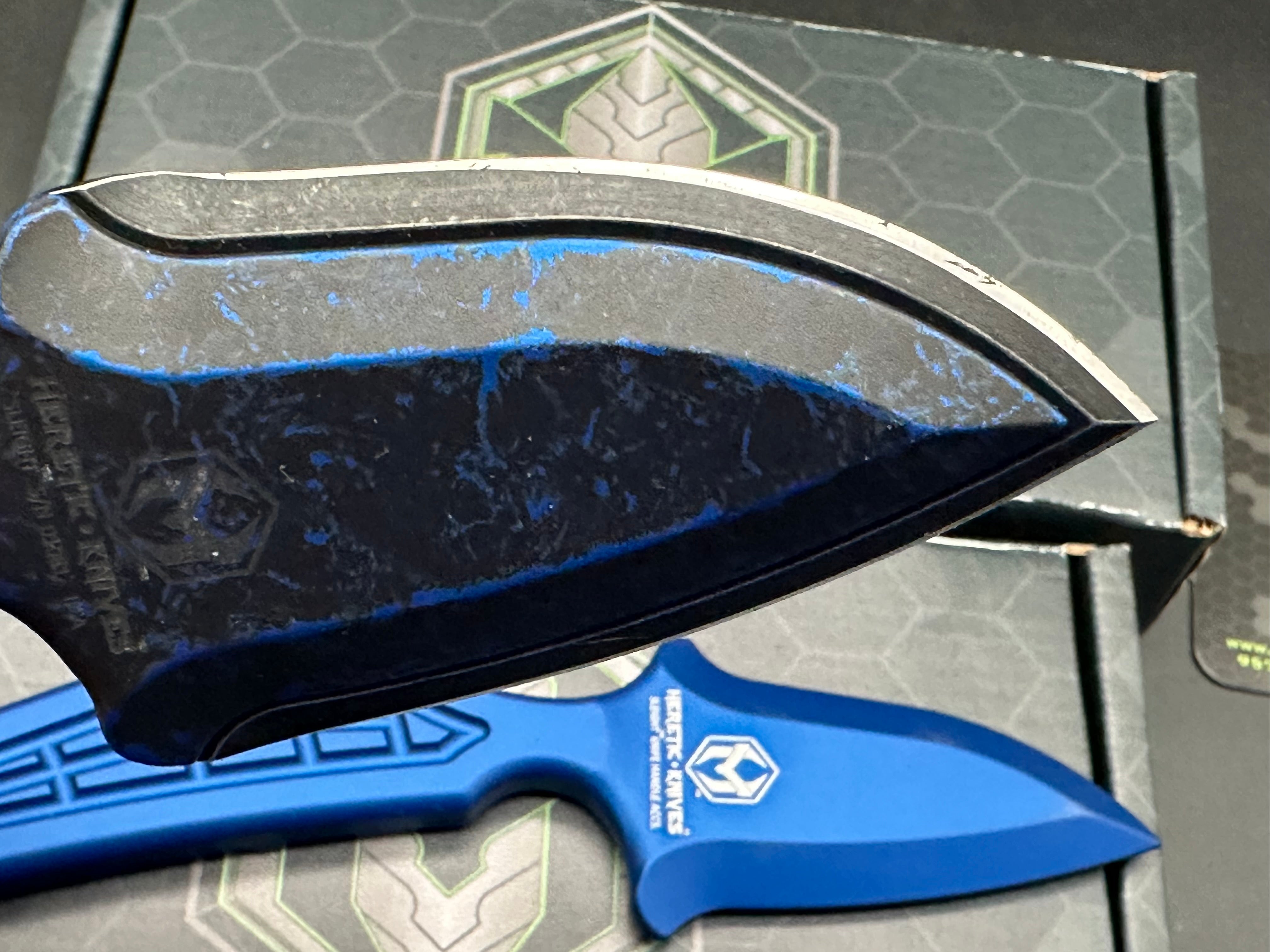 Heretic Sleight Push Dagger and Accessory bundle